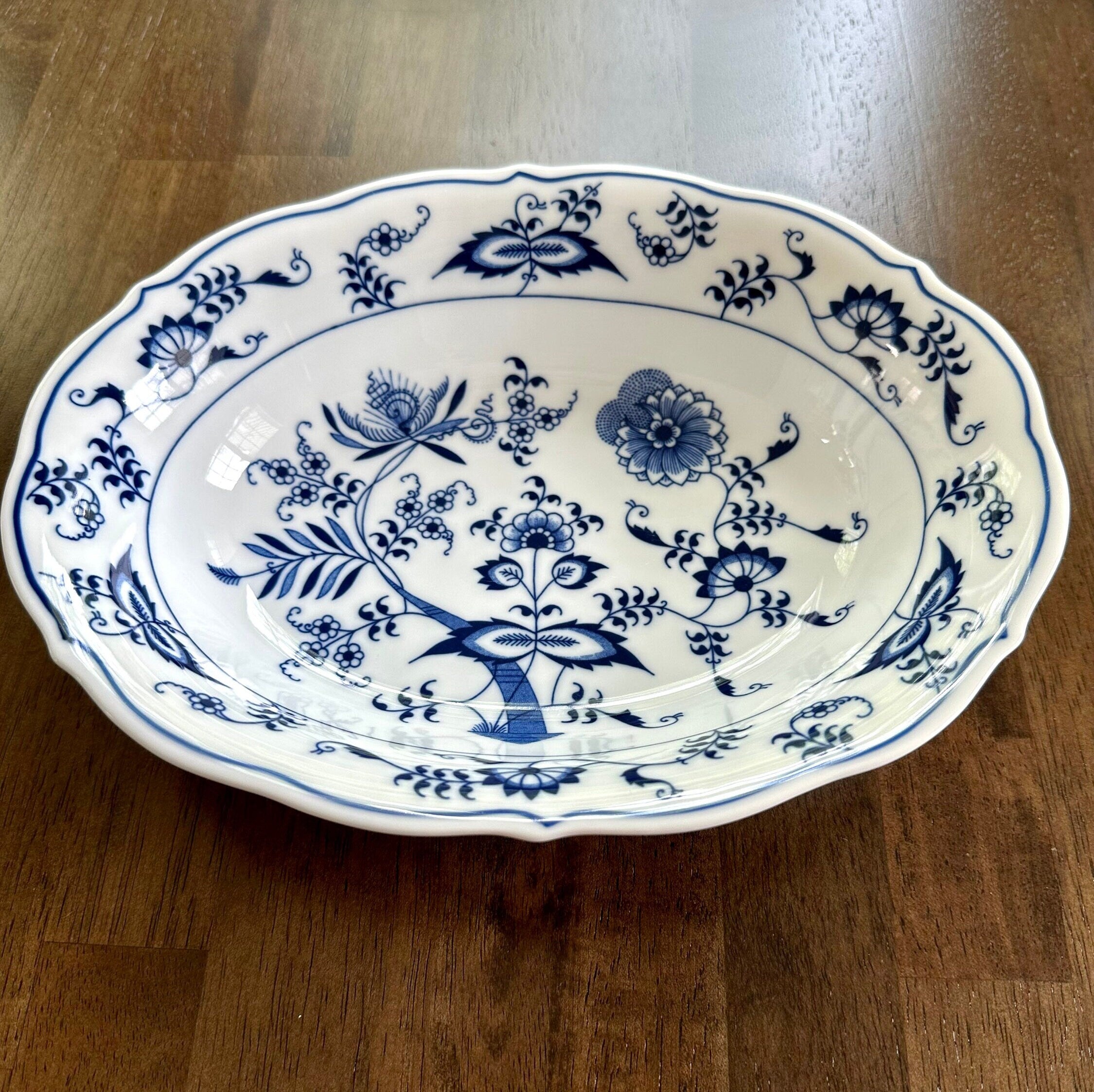 Blue Danube Oval Serving Bowl