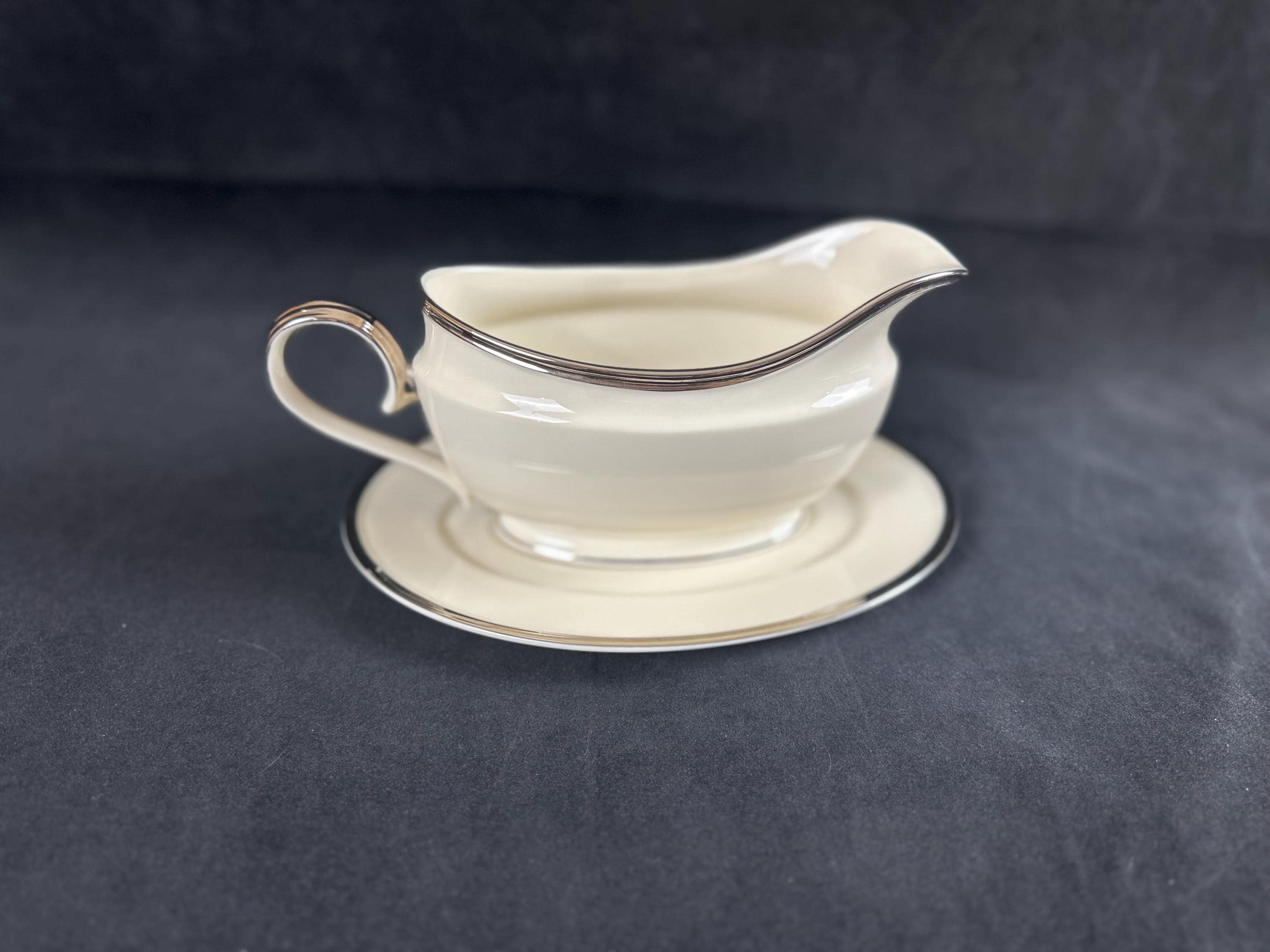 Lenox Solitaire Gravy Boat and Underplate