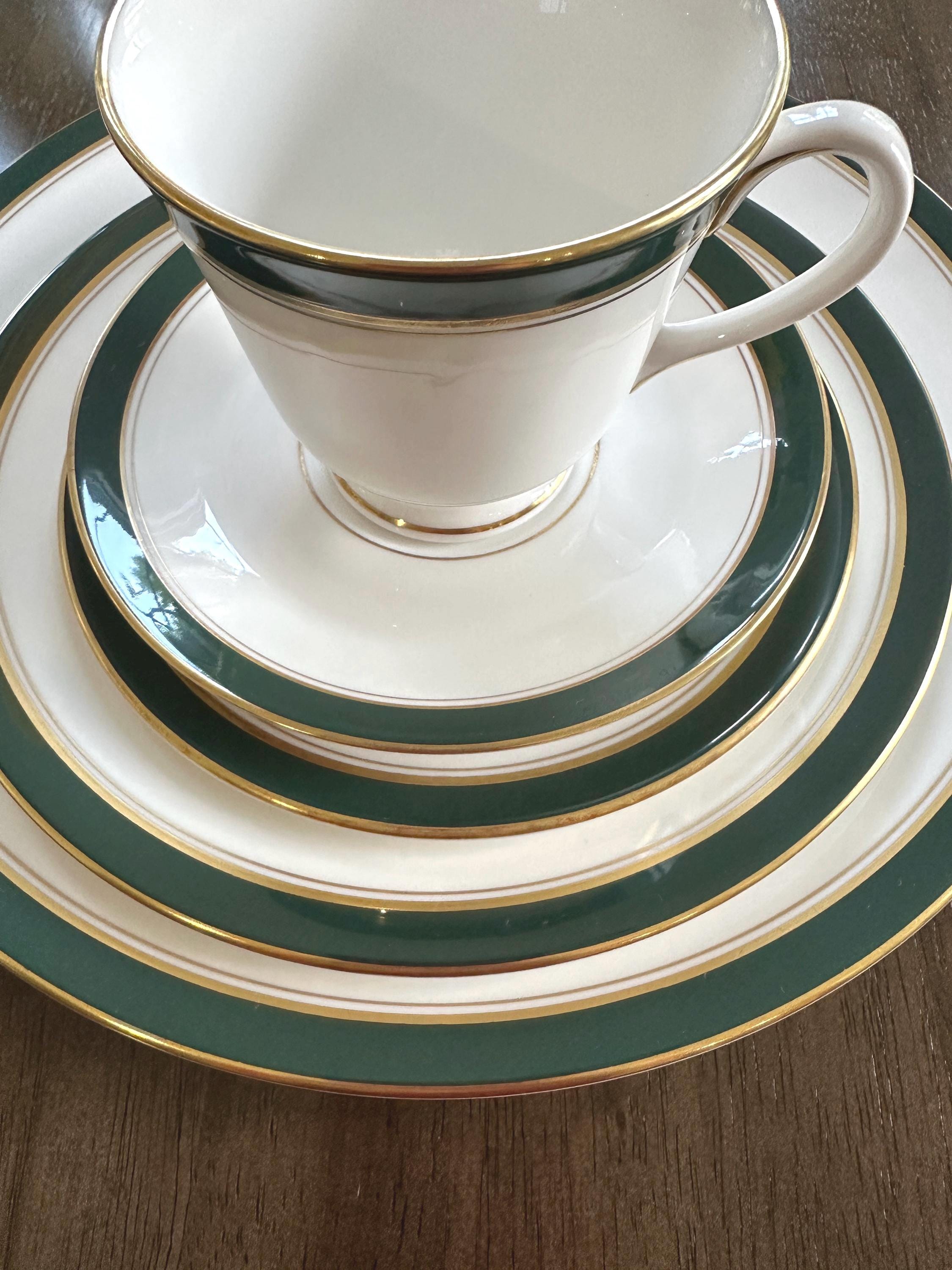 Royal Worcester Howard Green 5 Piece Place Settings