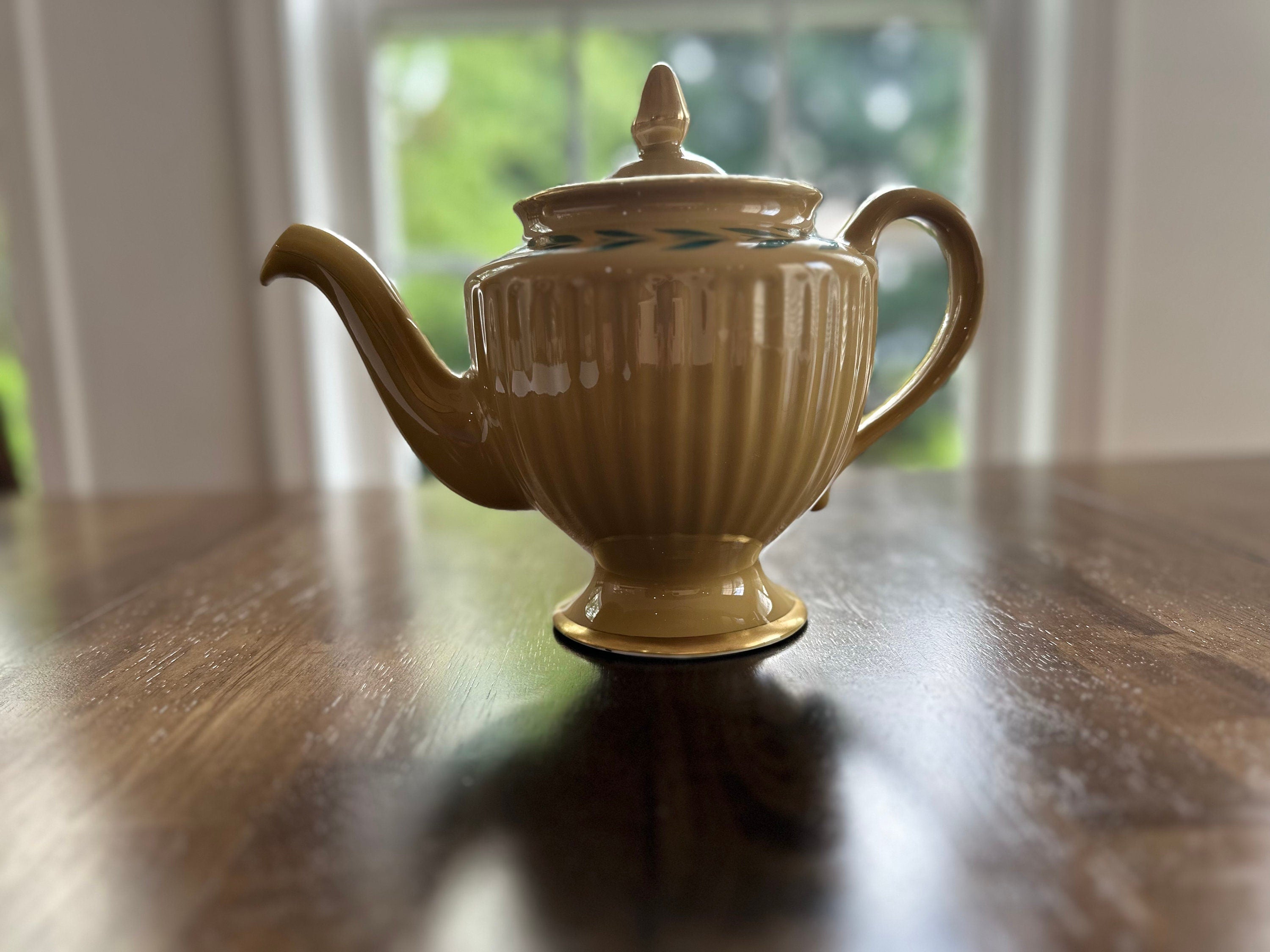 Hall Los Angeles Teapot