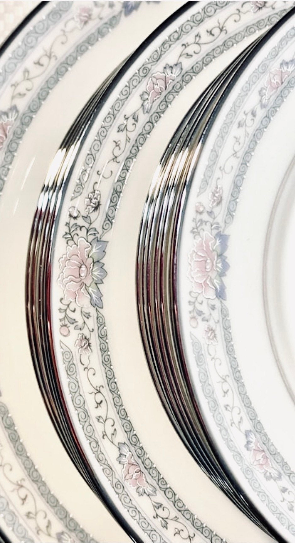 Lenox Charleston China Set for 8