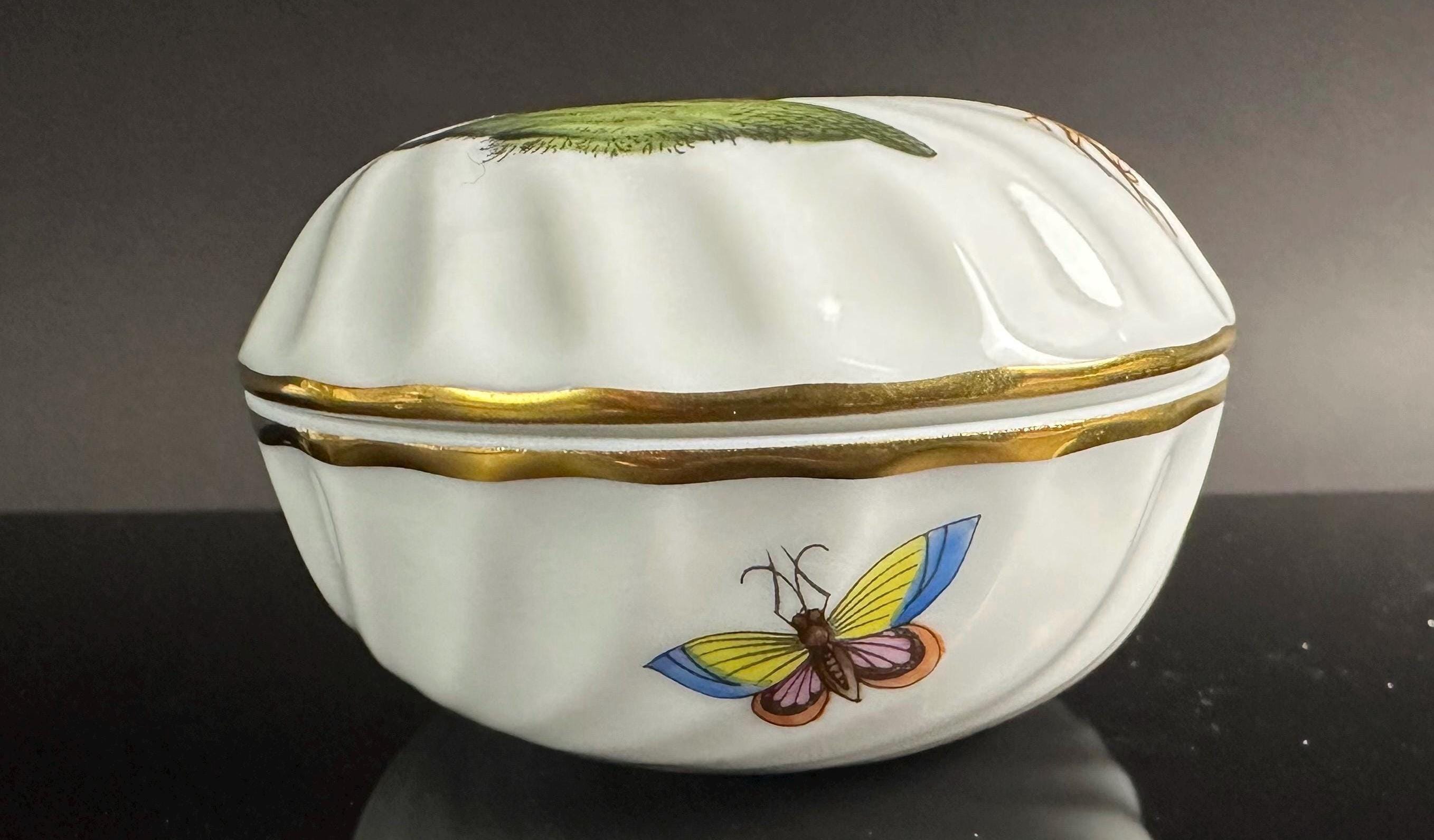 Round Bird Trinket Box by Herend Rothchilds