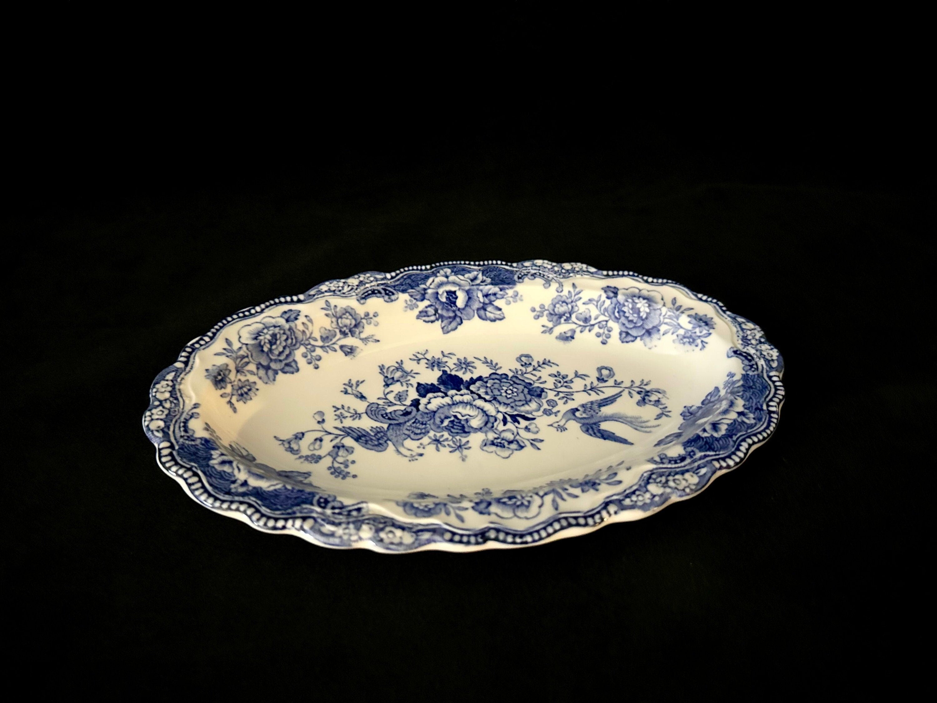Crown Ducal Bristol Old Hall Ware Serving Bowl