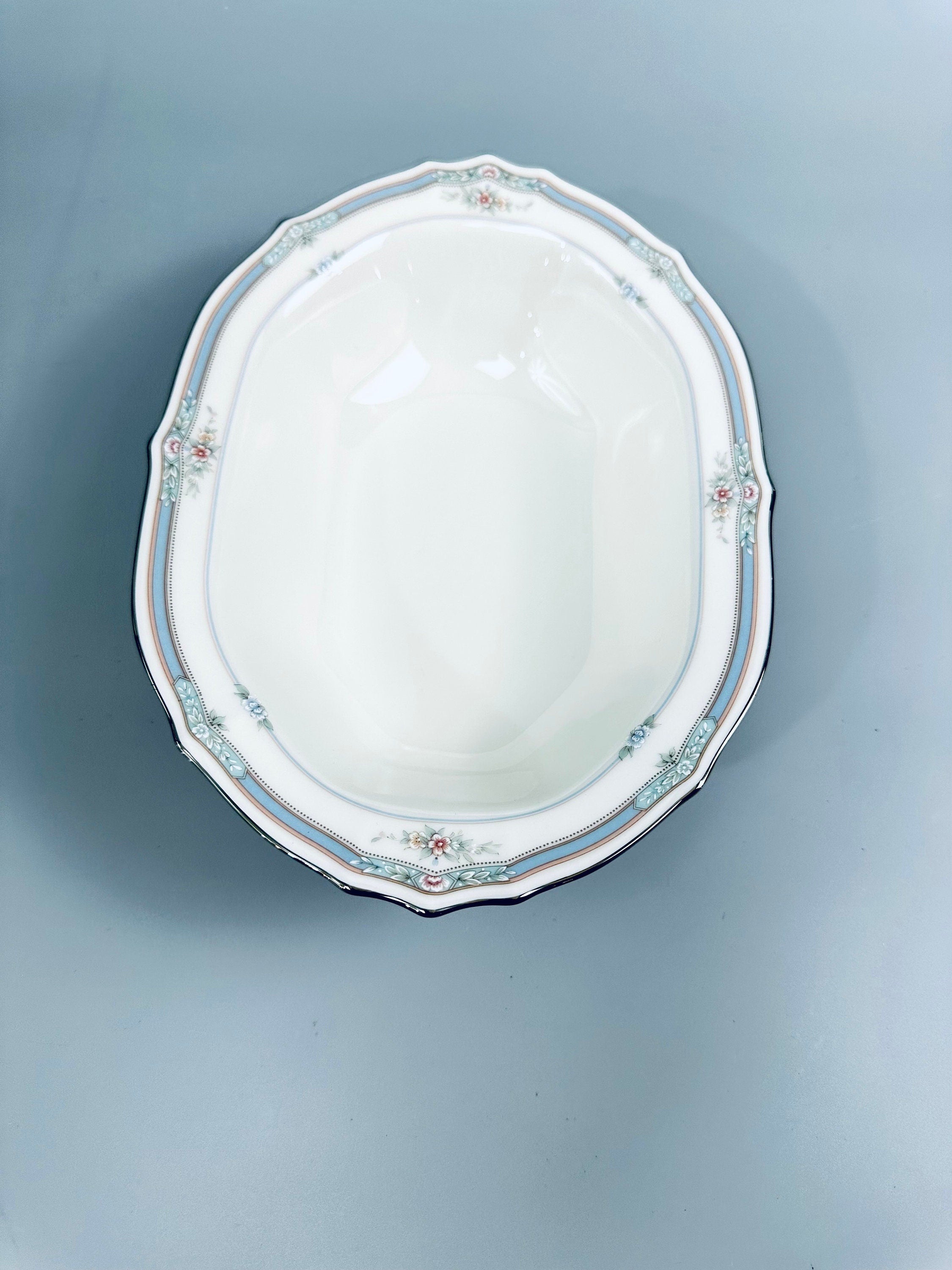 Noritake Rothschild Oval Serving Bowl