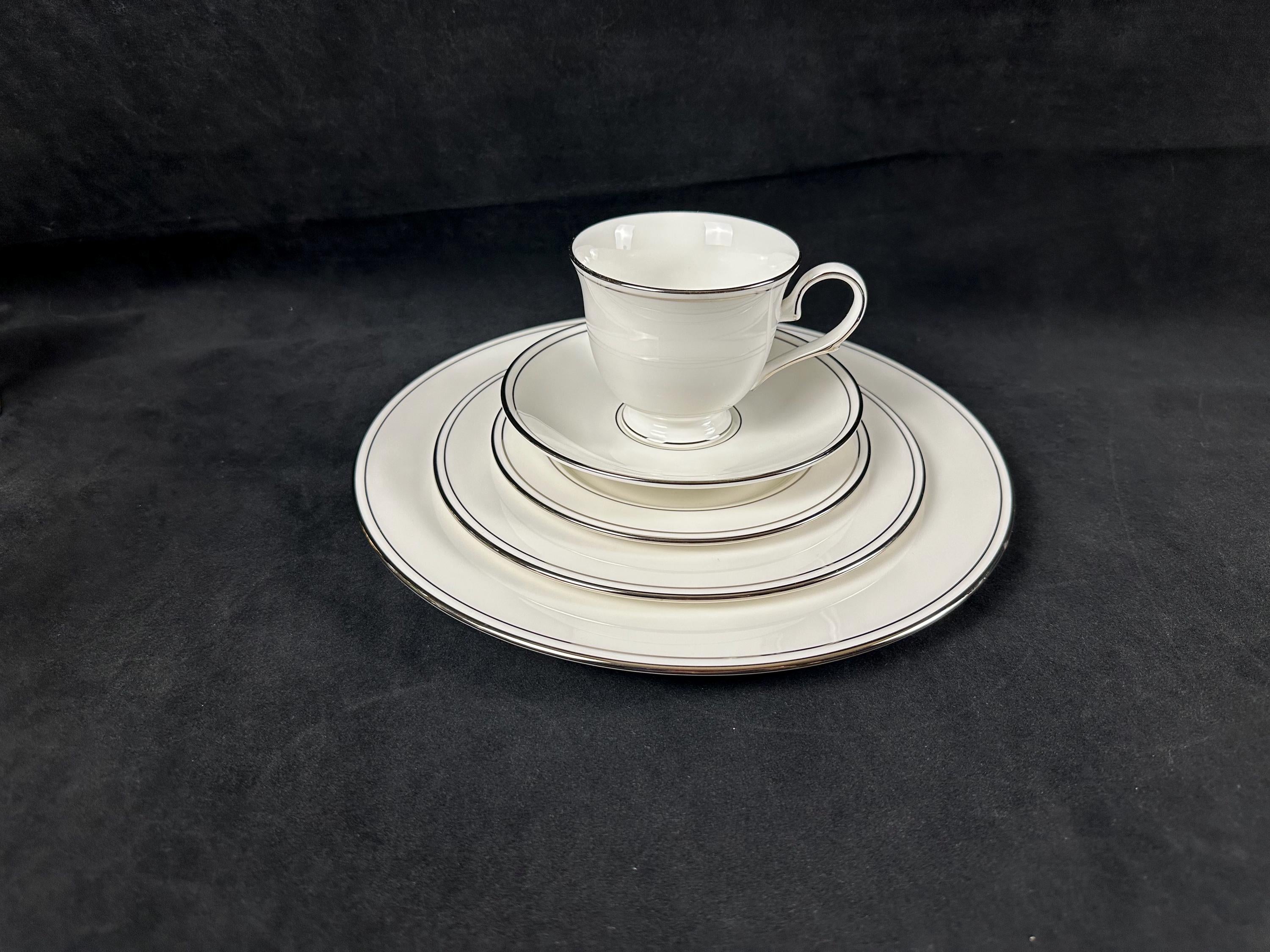 Lenox Federal Platinum 5 Piece Place Setting