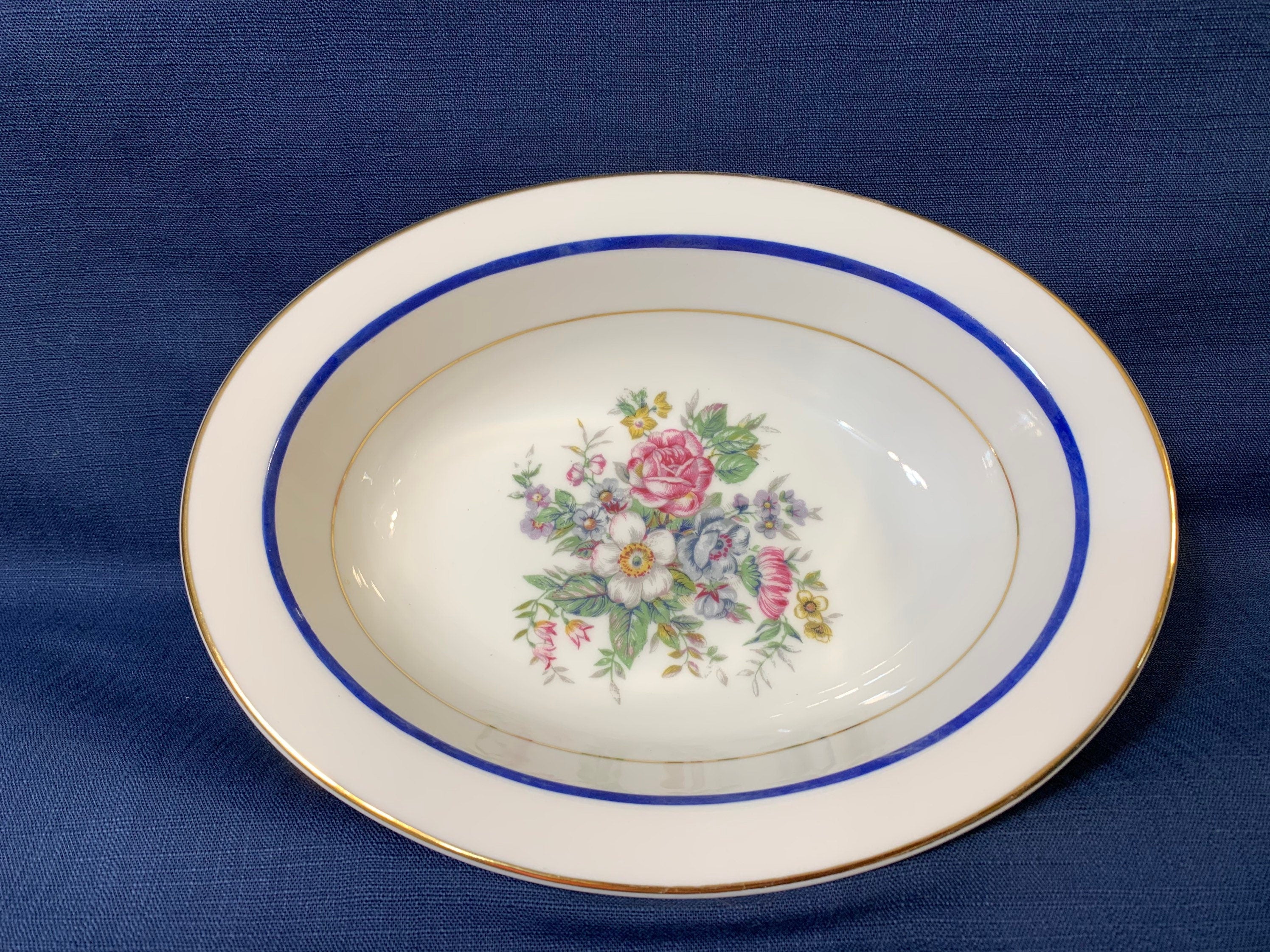 Charles Ahrenfeldt Calais Serving Bowl