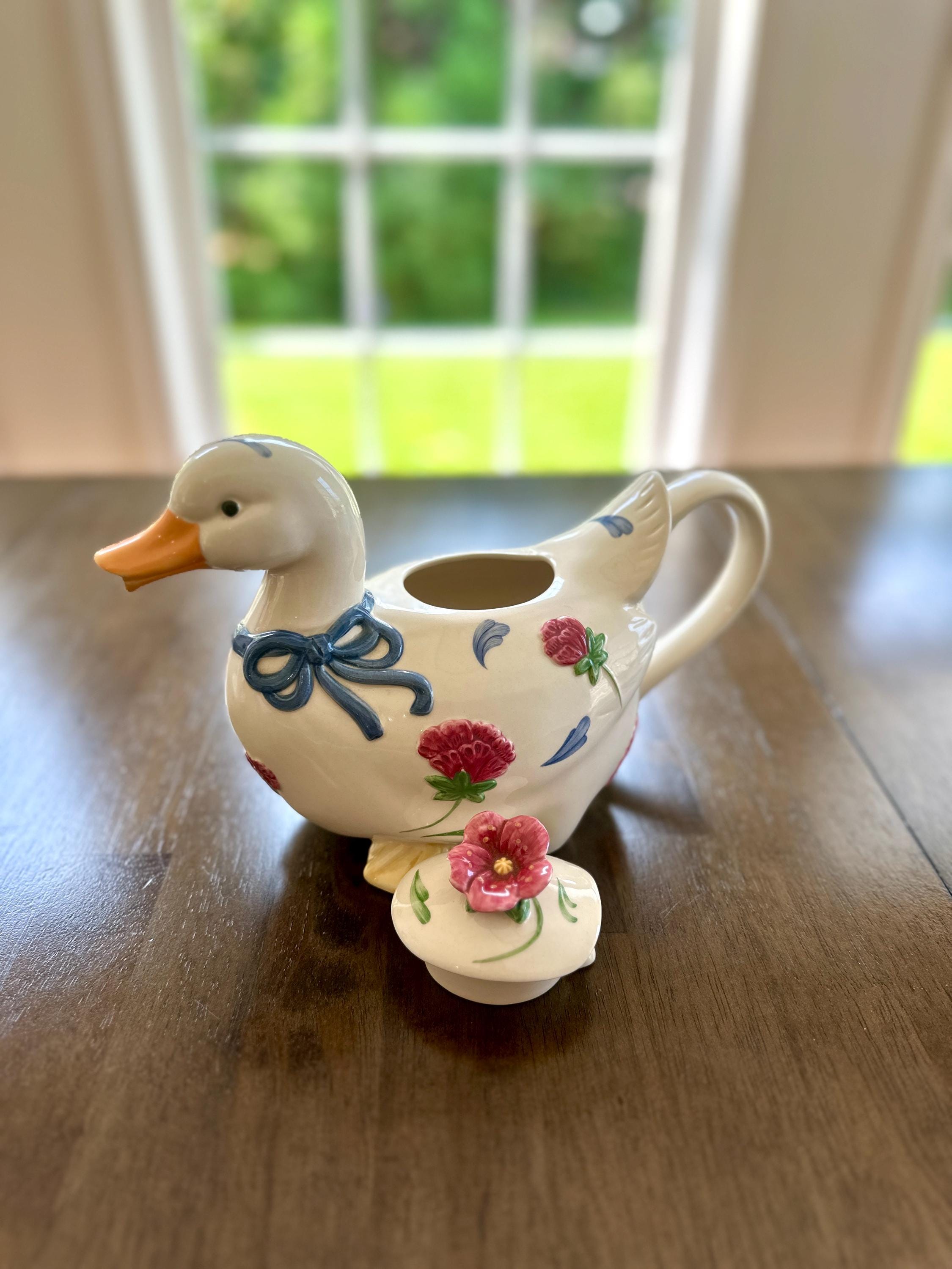 Lenox Poppies on Blue Duck Teapot and 2 Teacups