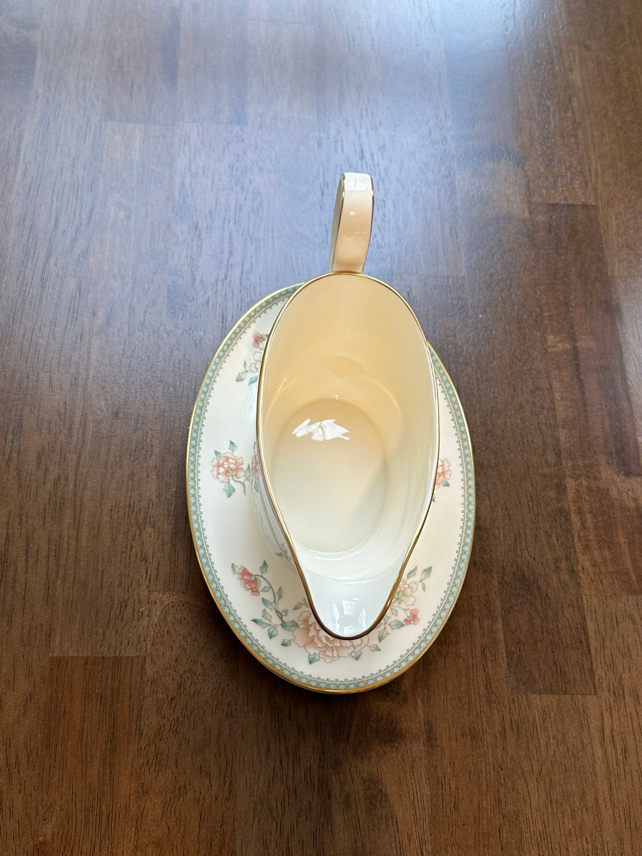 Minton Jasmine Gravy Boat and Underplate