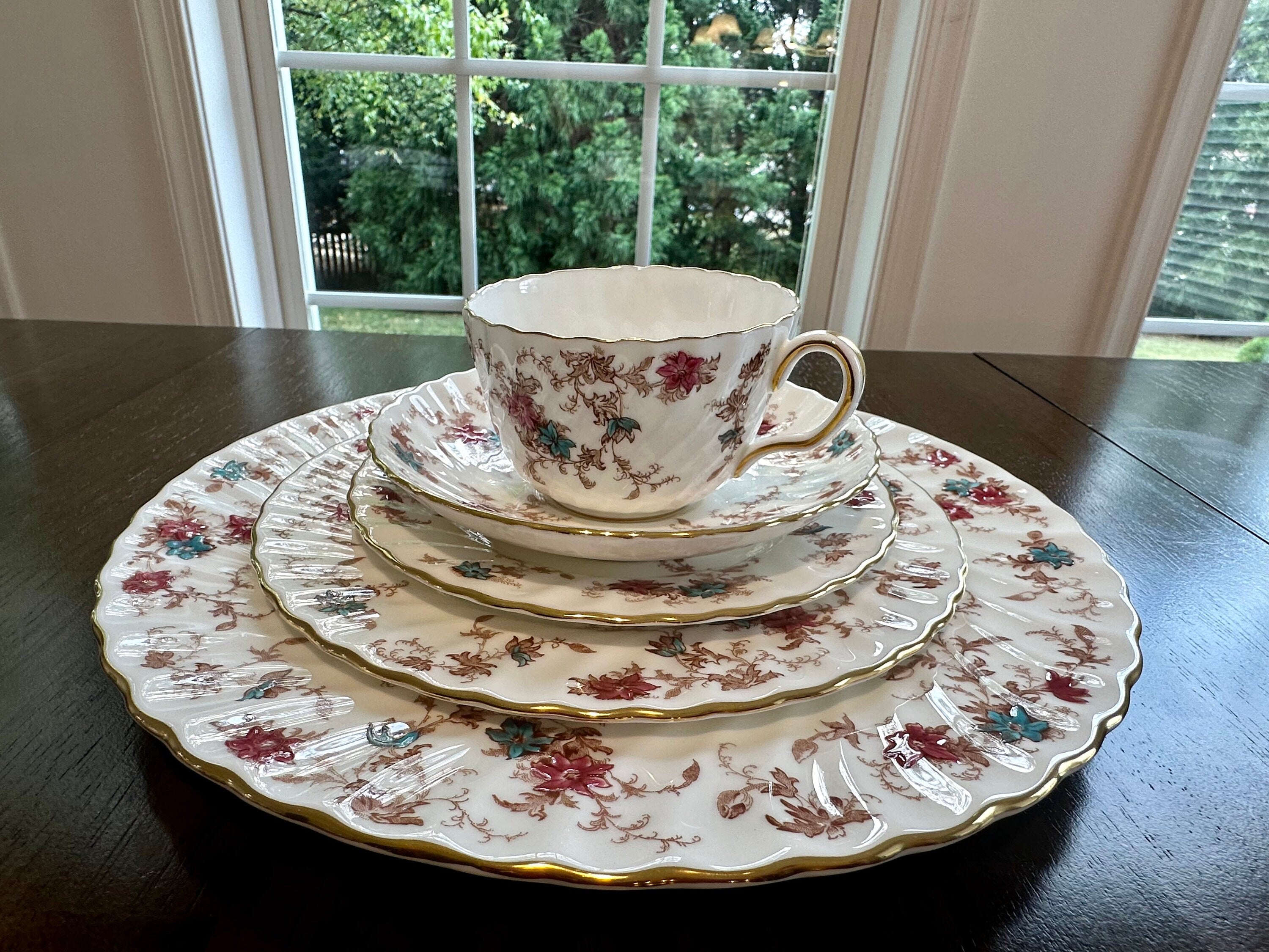 Minton Ancestral 5 Piece Place Settings