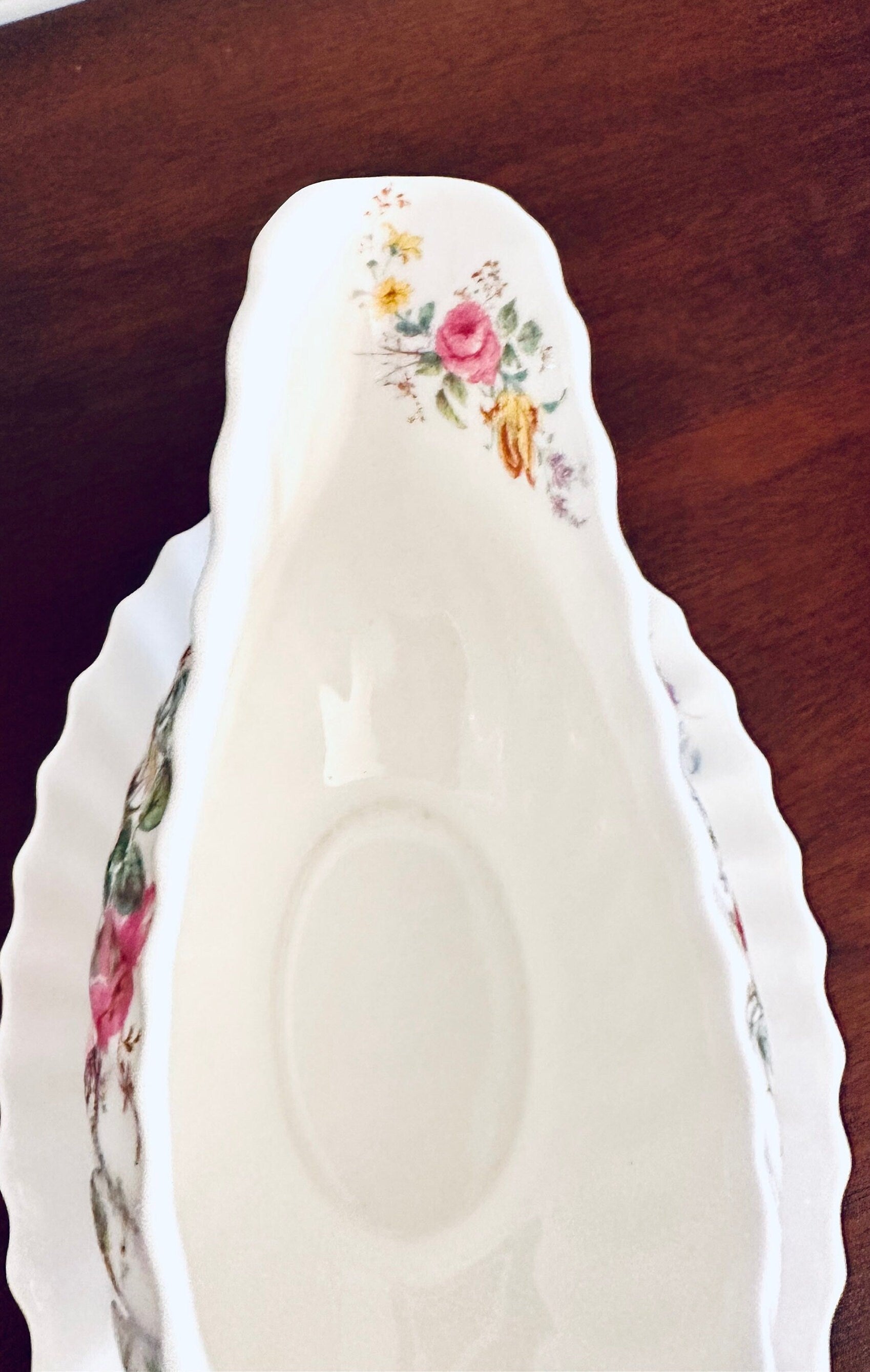 Arcadia Gravy Boat by Royal Doulton with Underplate