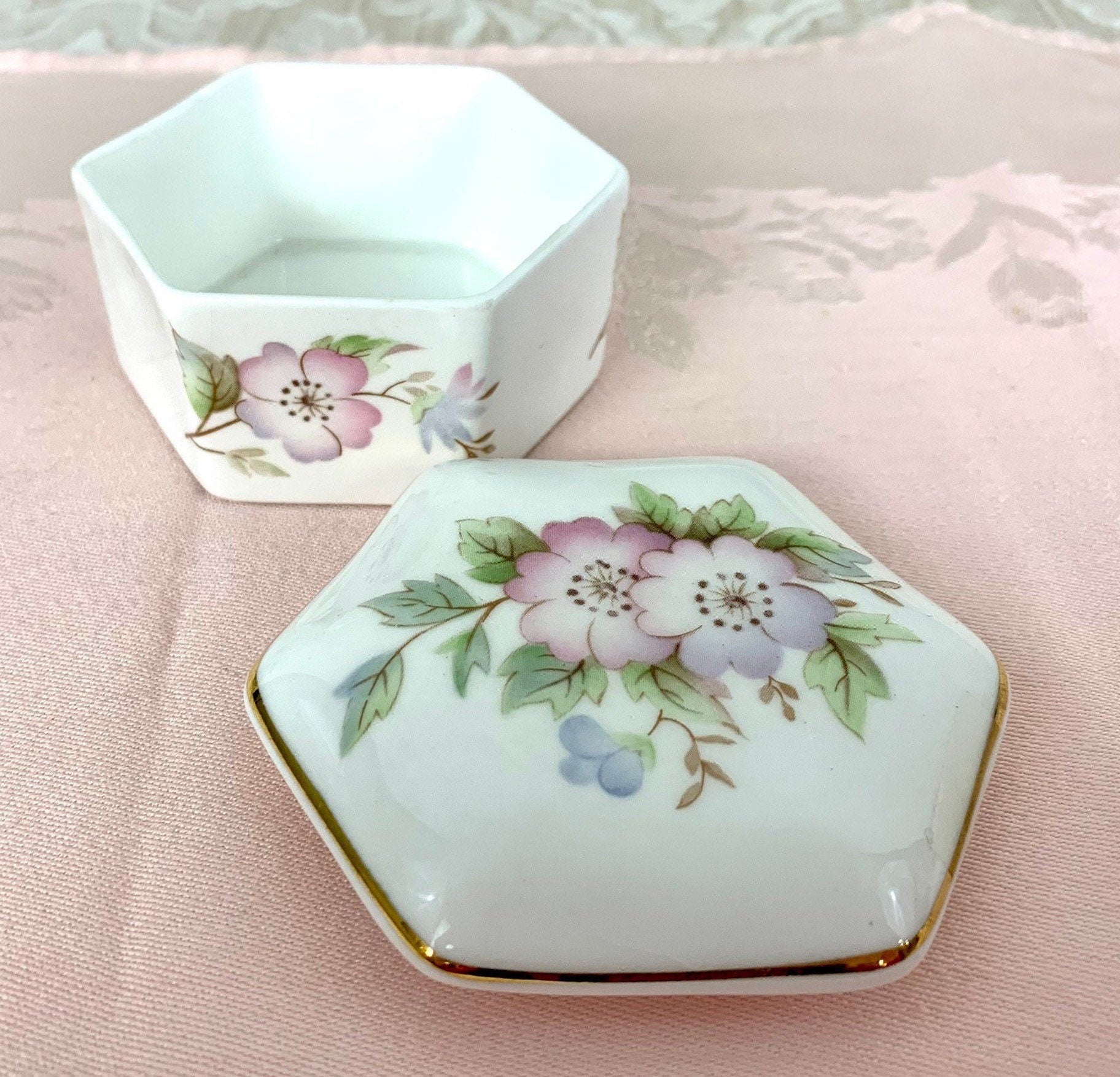 Hammersley Trinket Box Like New