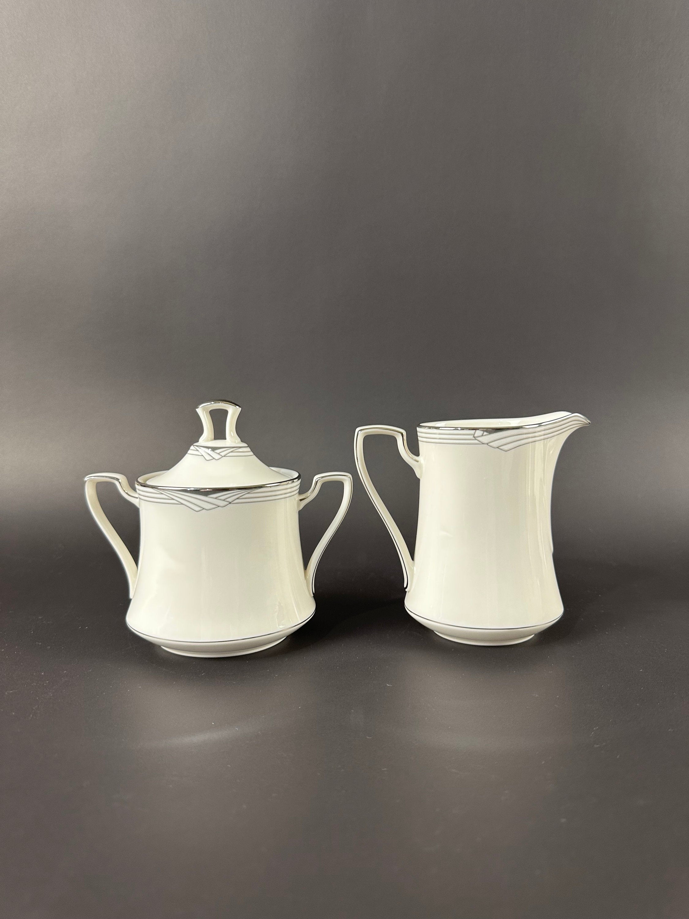 Noritake Sterling Cove Creamer and Lidded Sugar Bowl