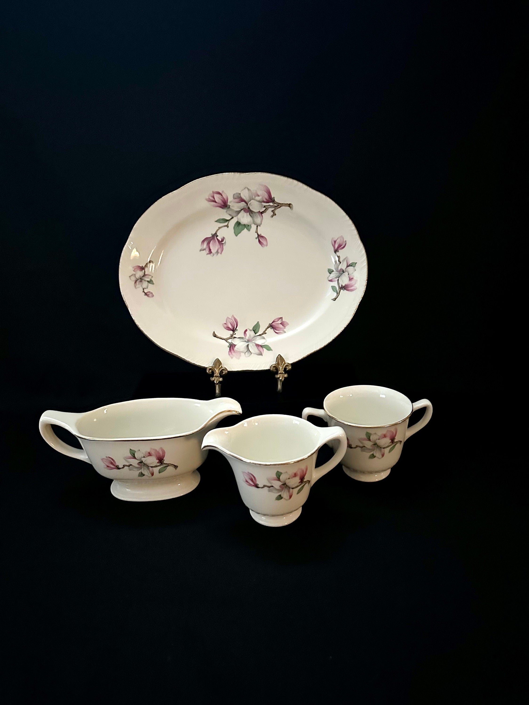 Homer Laughlin Liberty Dogwood Hostess Set