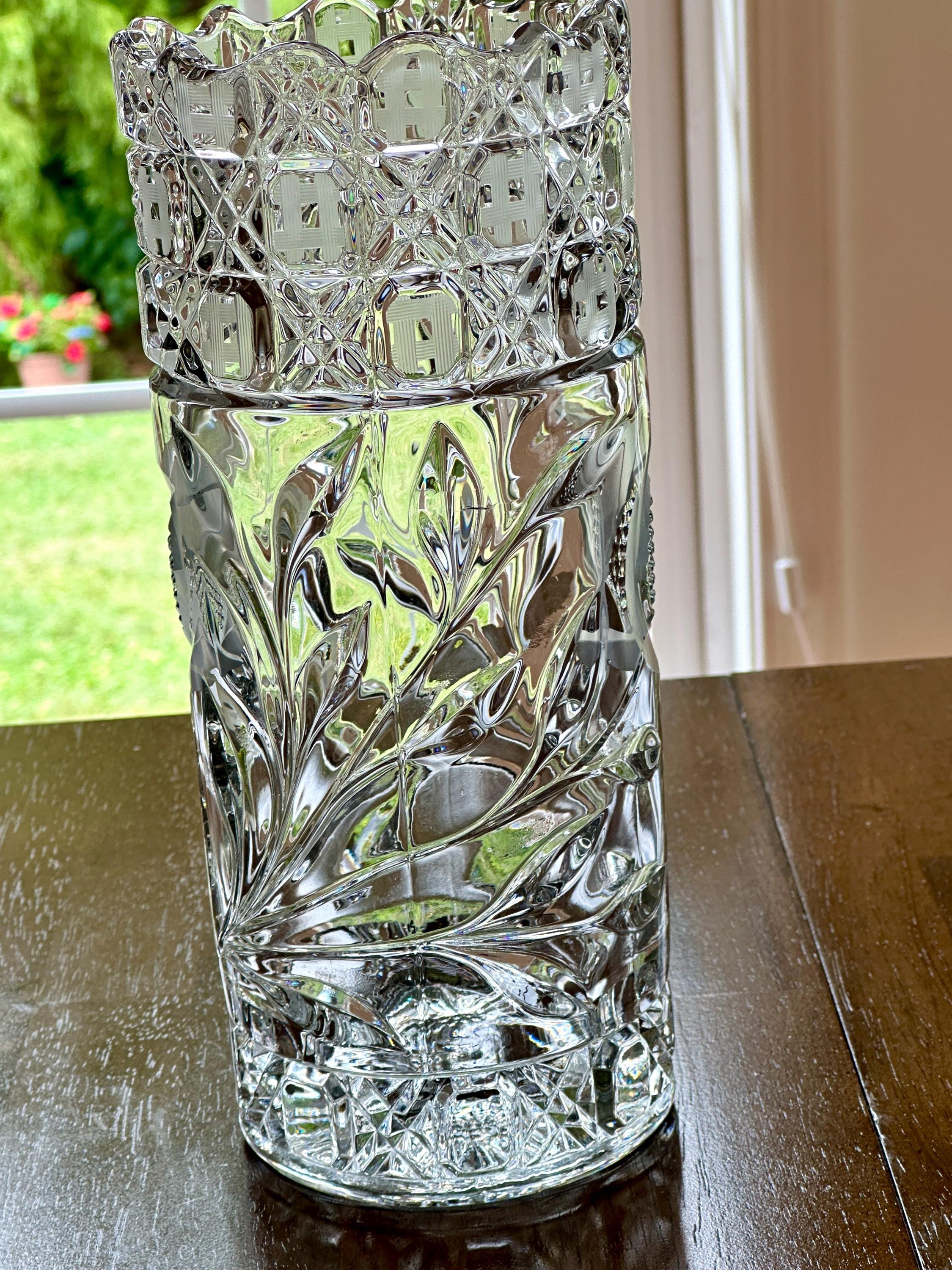 Cambridge Wild Rose Vase