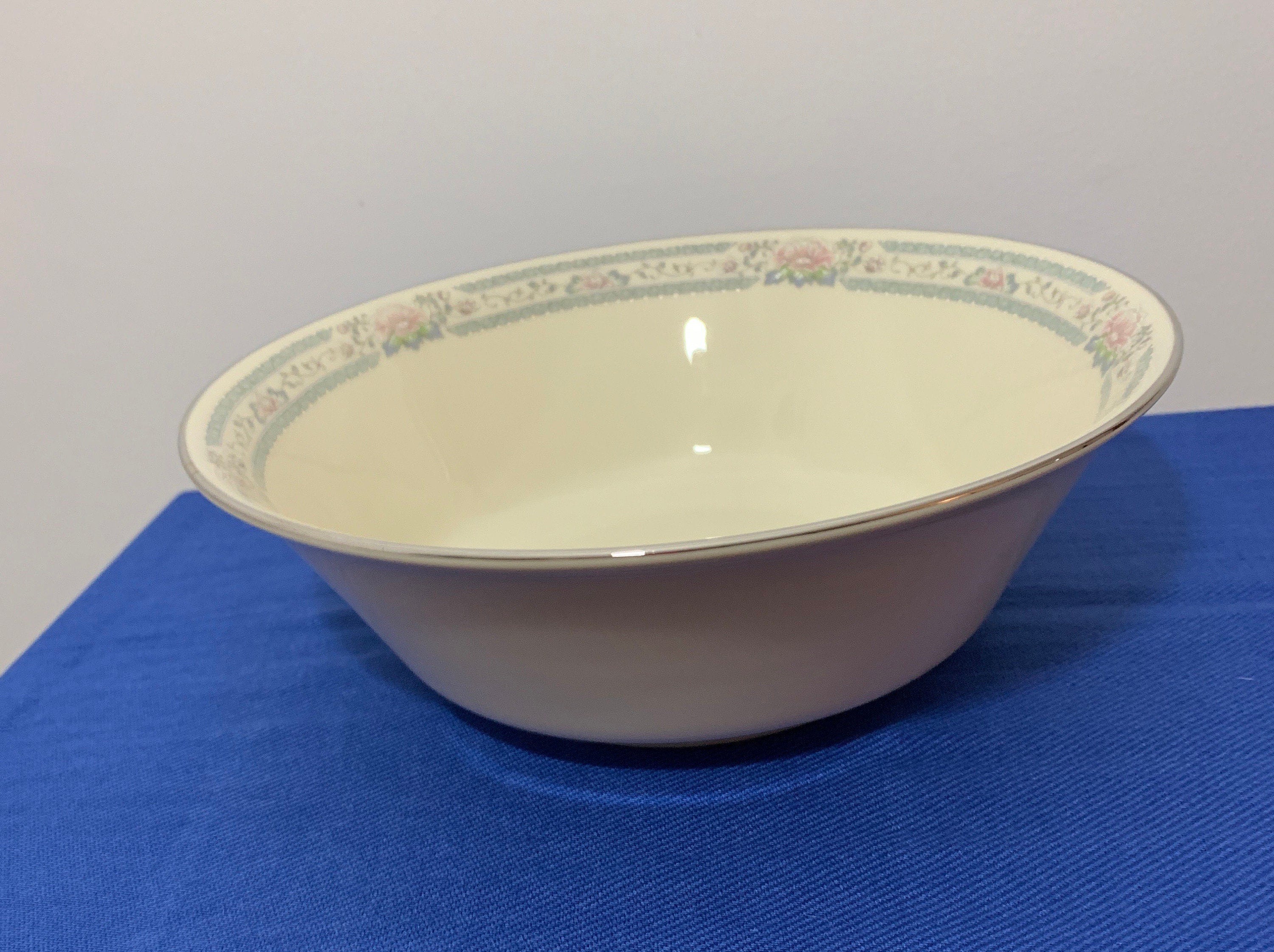 Lenox Charleston Round Serving Bowl
