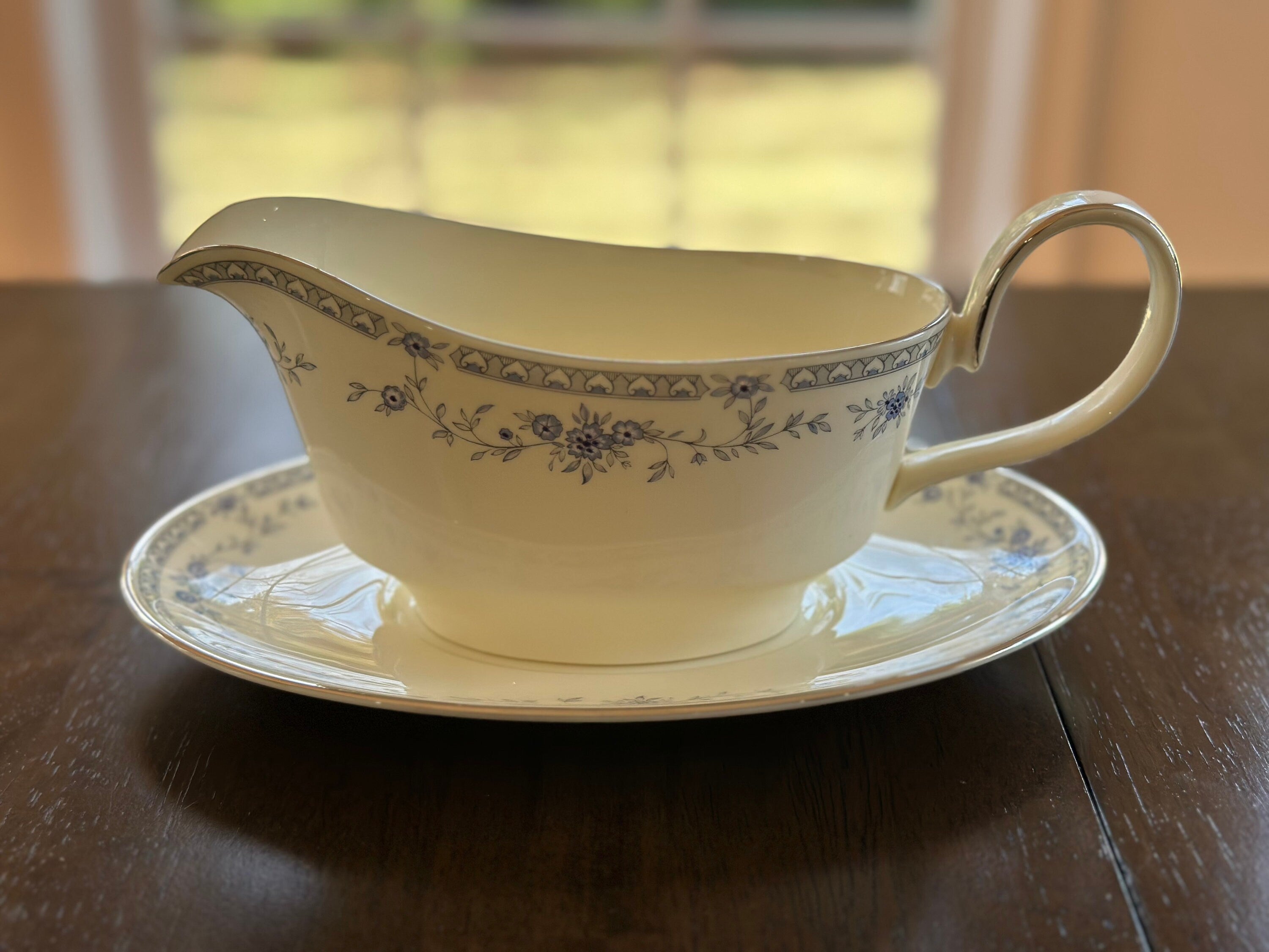 Minton Bellemeade Gravy Boat and Underplate