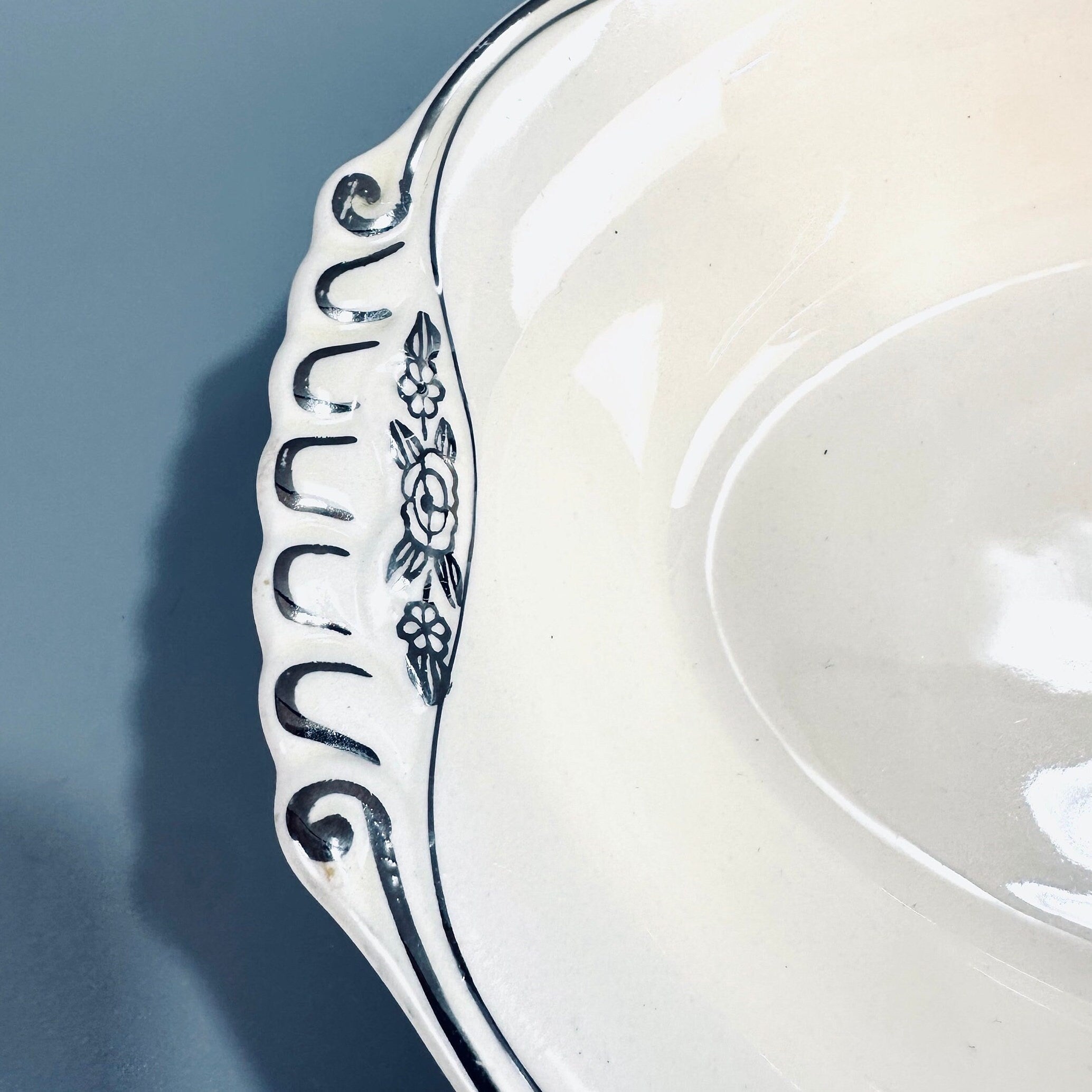 Homer Laughlin Silver Rose Patrician Serving Bowl
