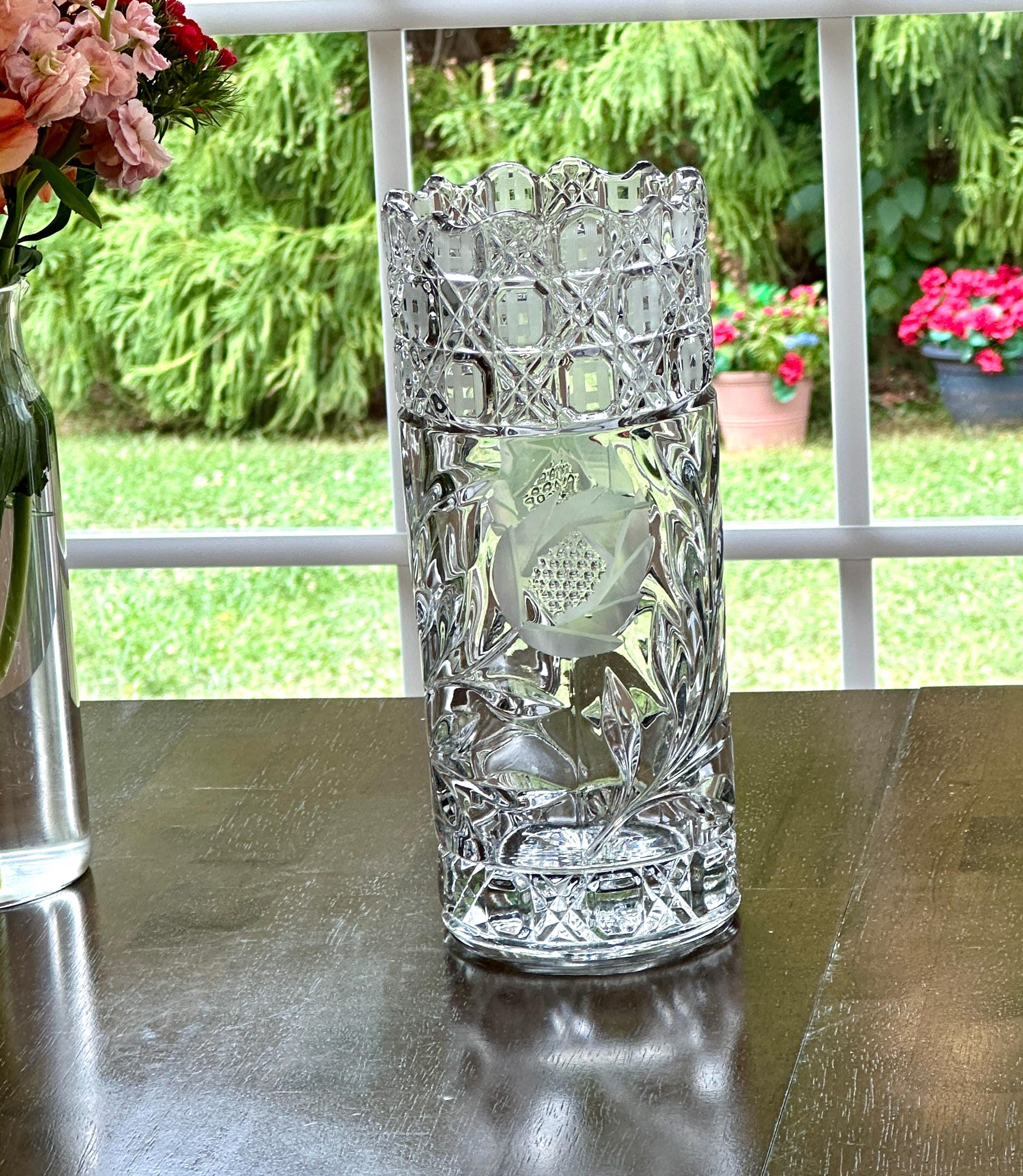 Cambridge Wild Rose Vase