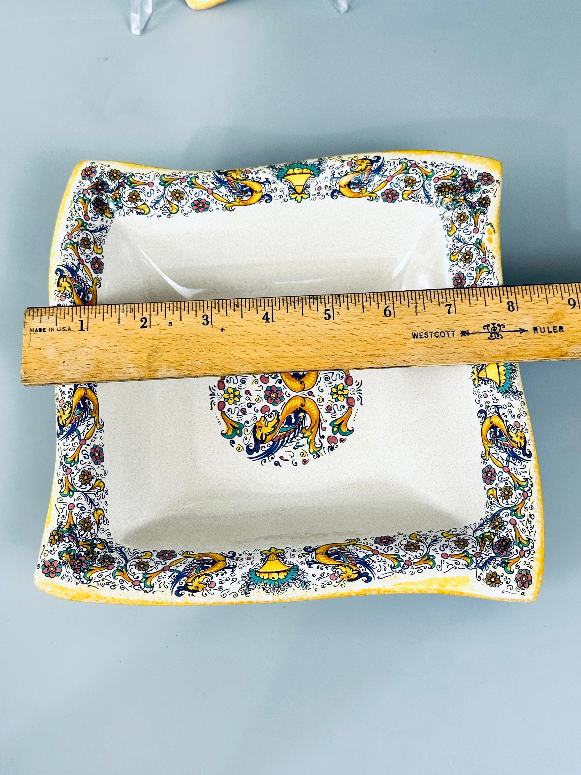 Set of 4 Italian Pottery Serving Bowls