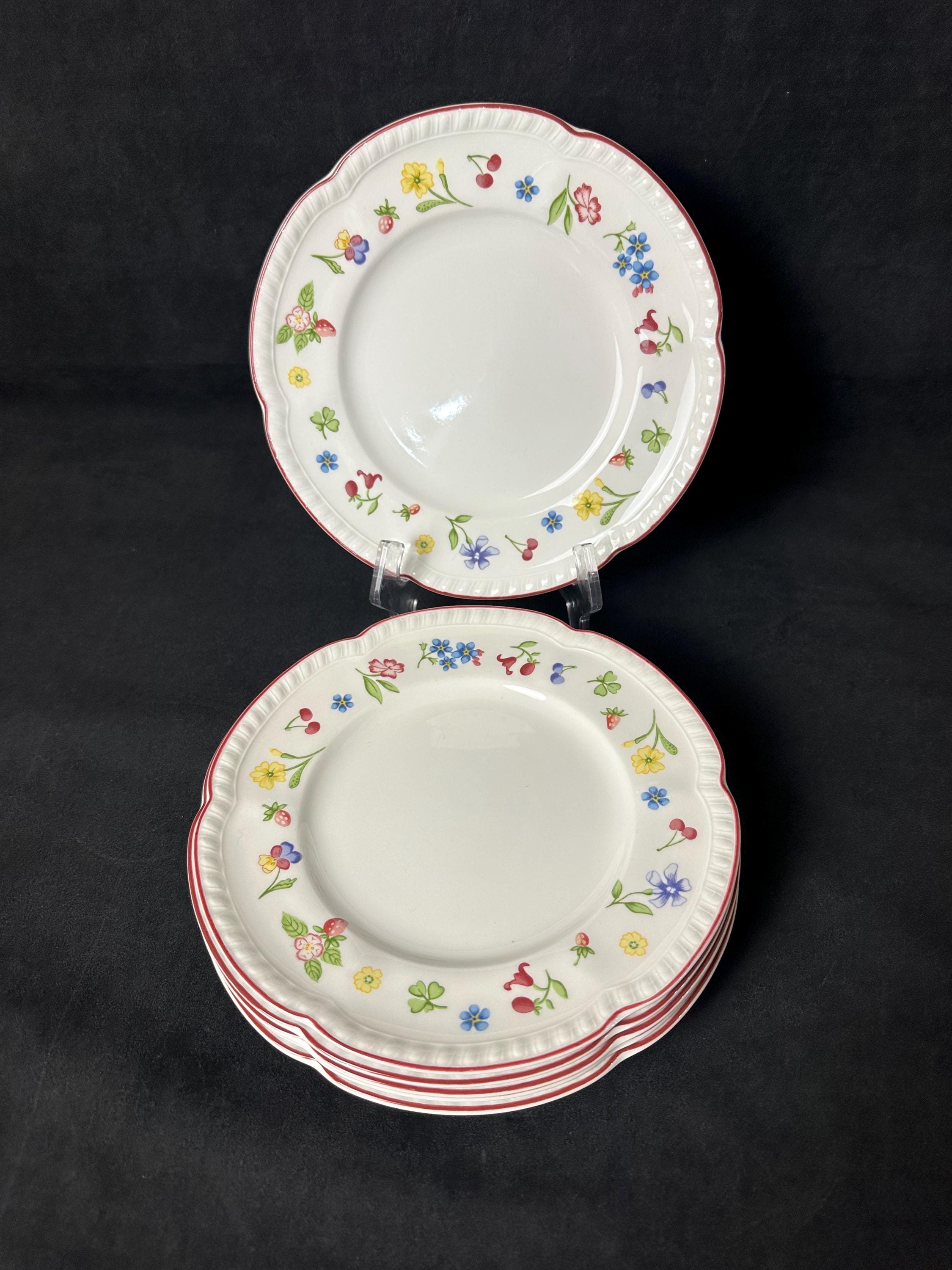 6 Johnson Brothers Fleurette Salad Plates