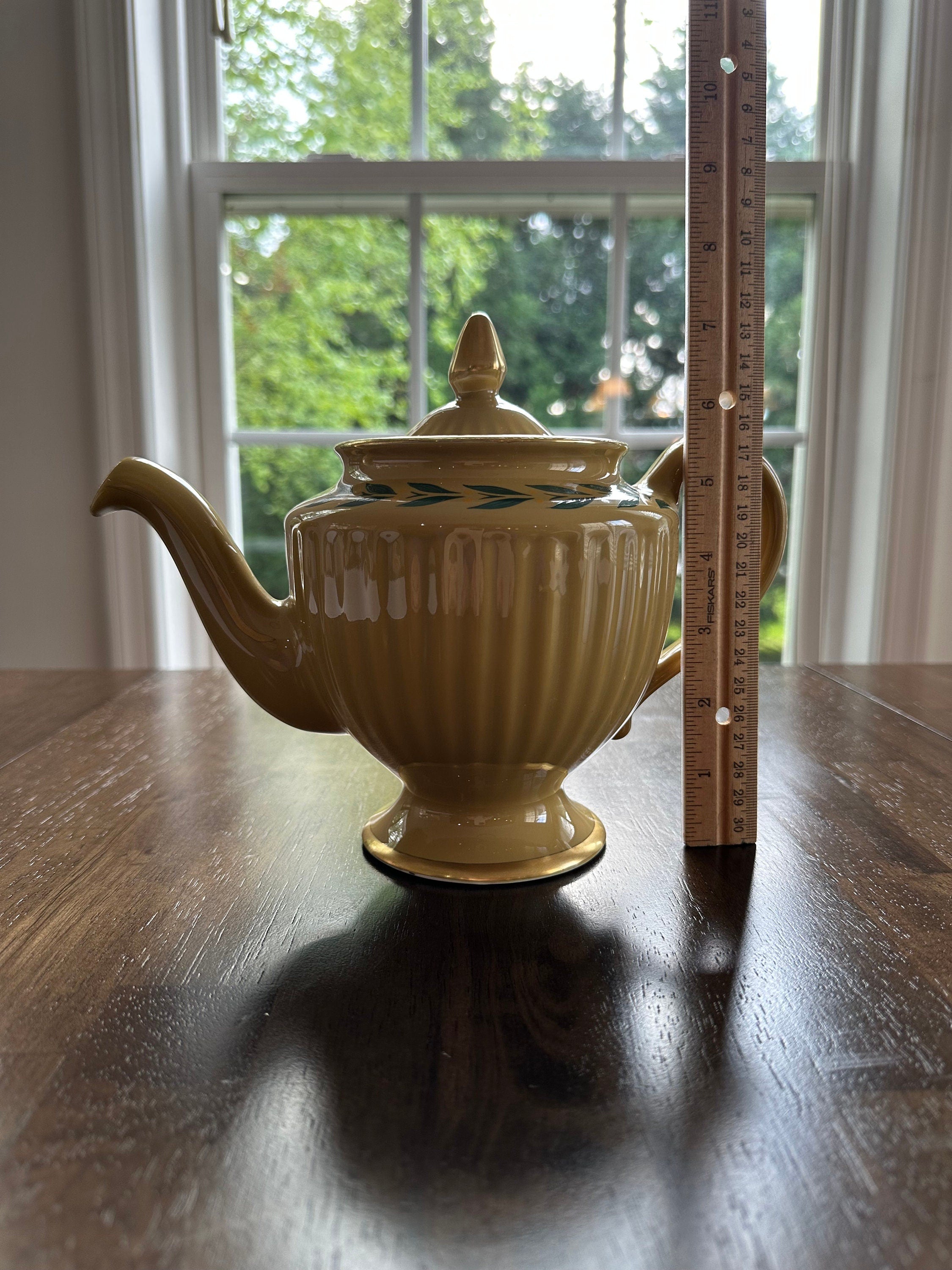 Hall Los Angeles Teapot