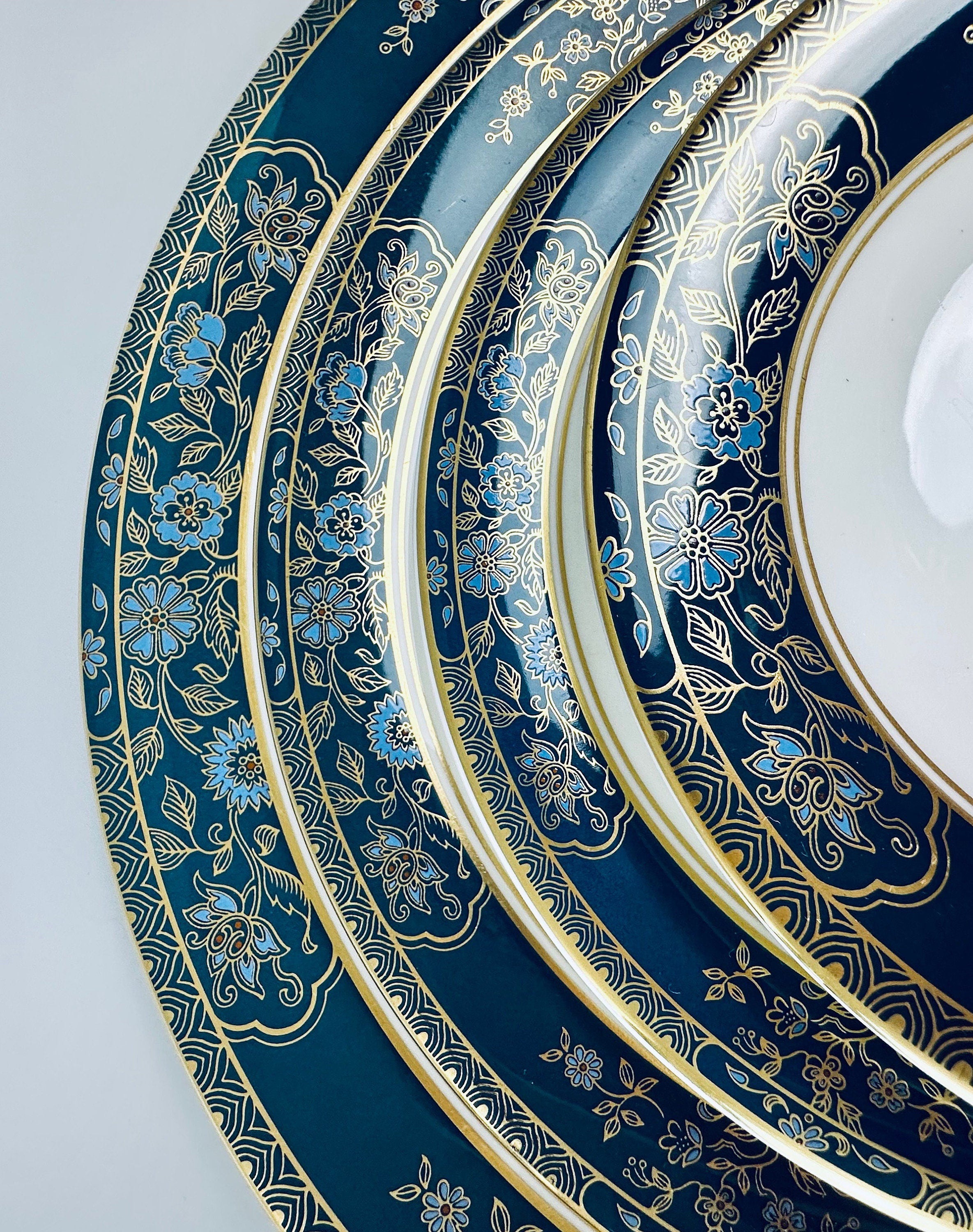 Royal Doulton Carlyle 5 Piece Place Setting