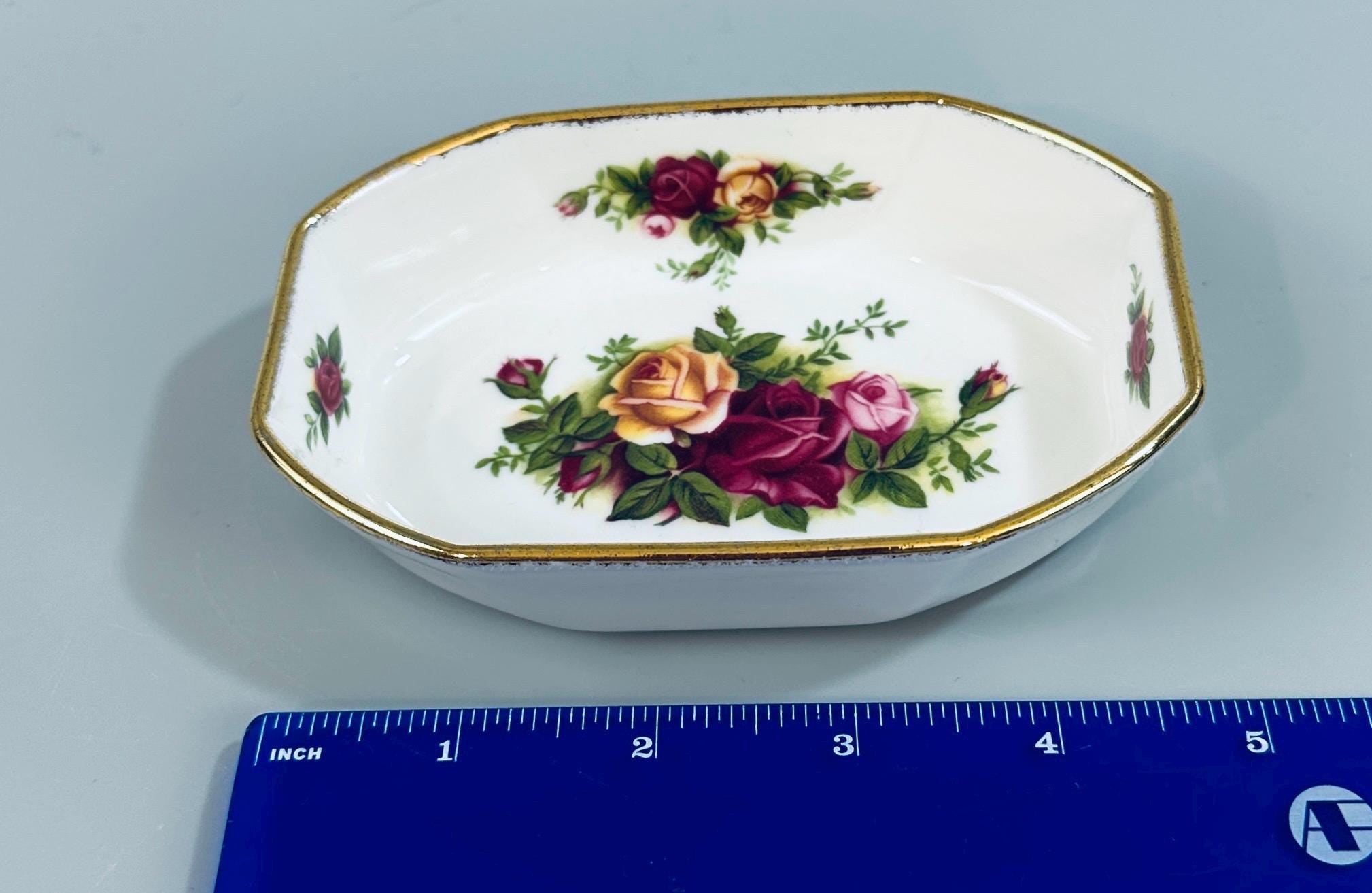 Royal Albert Old Country Roses Soap Dish Trinket Dish