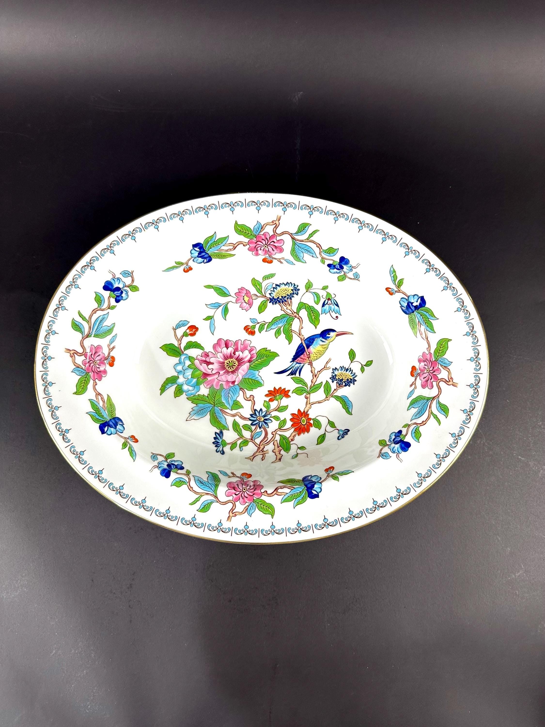 A 10 3/4” Aynsley Pembroke  Oval Serving Bowl