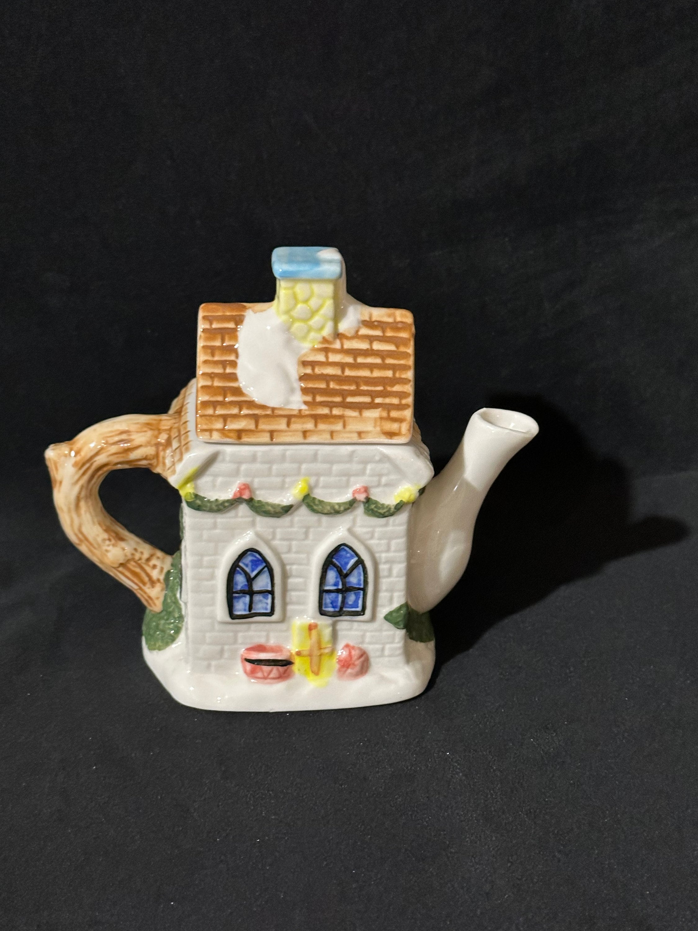 Church at Christmas Time Teapot