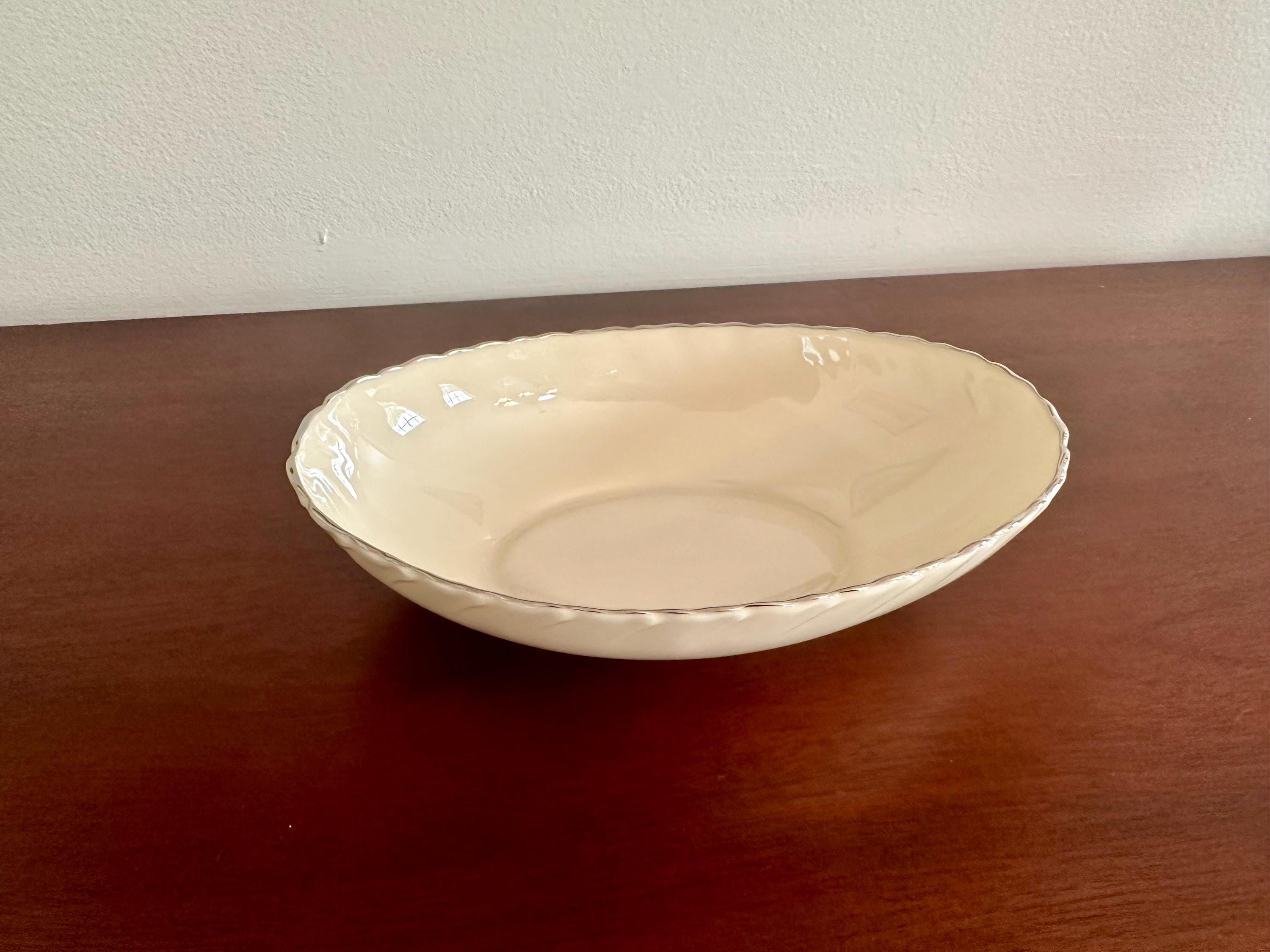Lenox Weatherly Large Oval Serving Bowl