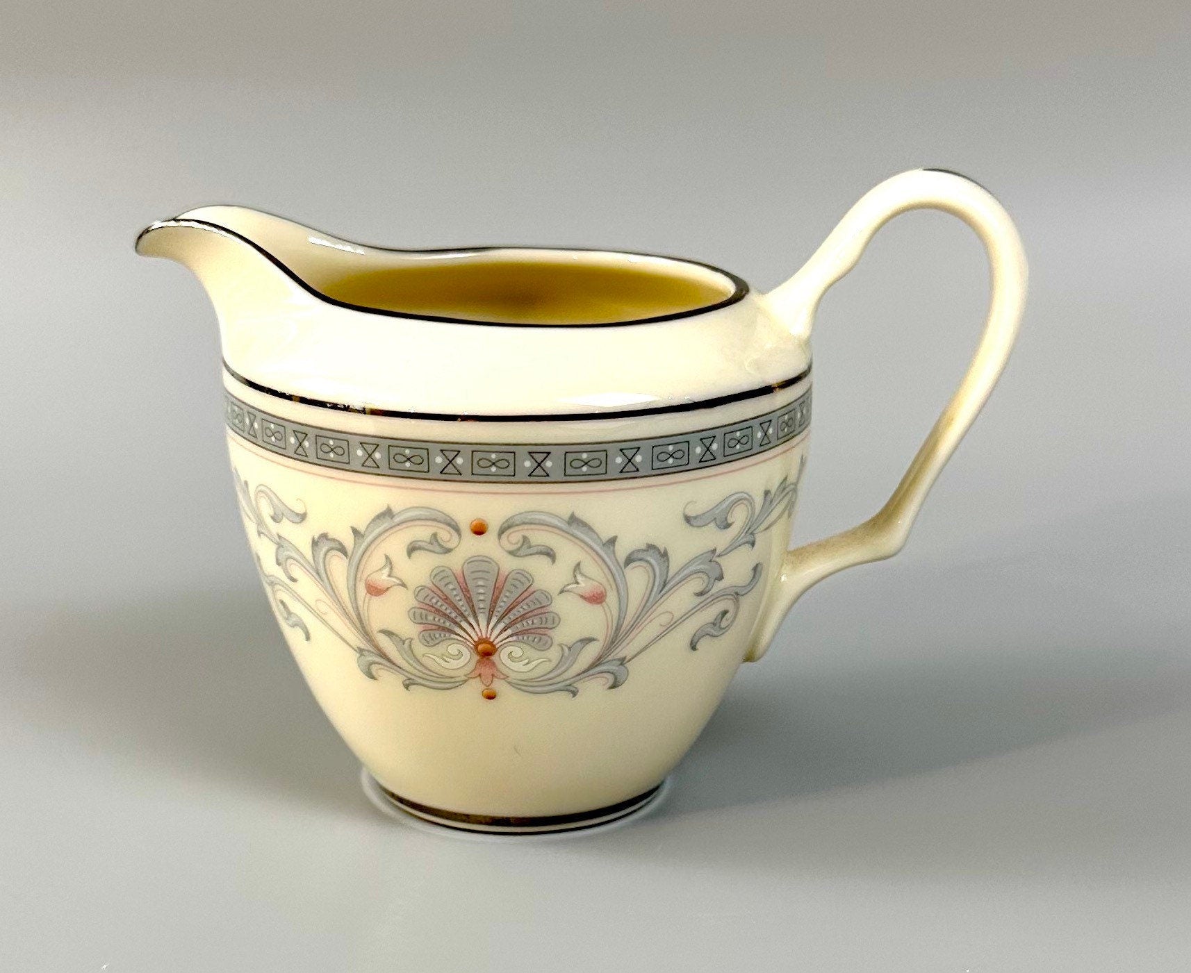 Lenox Mt. Vernon Creamer