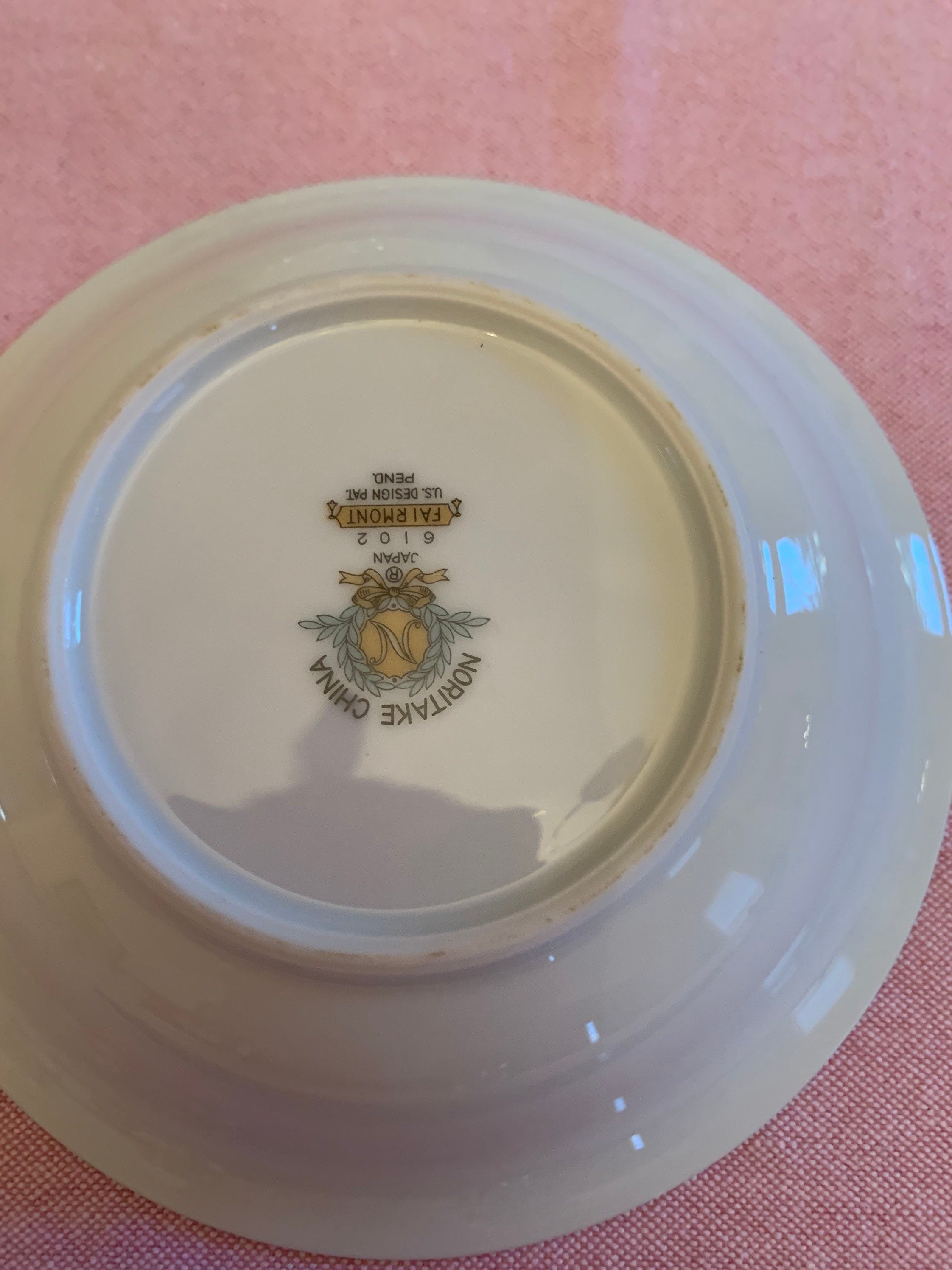 Noritake Fairmont 10” Round Serving Bowl