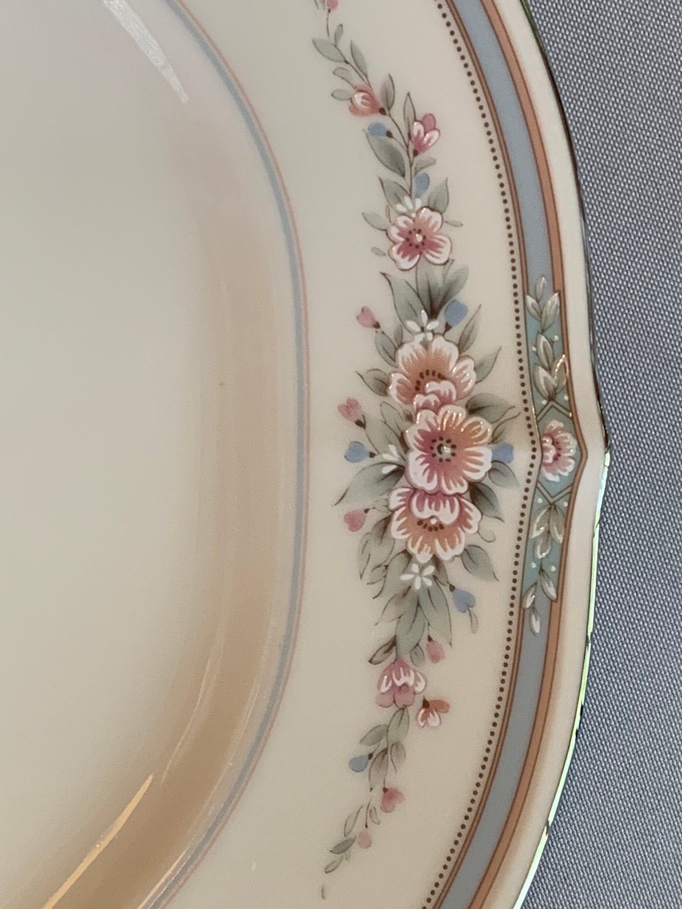 Noritake Rothschild 8 Place Settings
