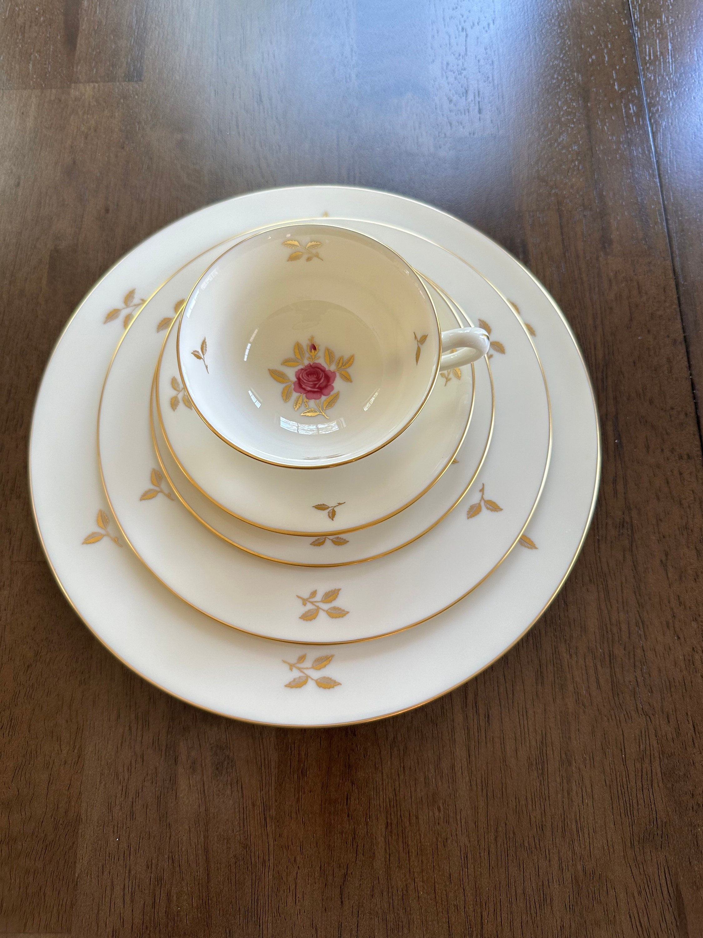 Lenox Rhodora 5 Piece Place Settings