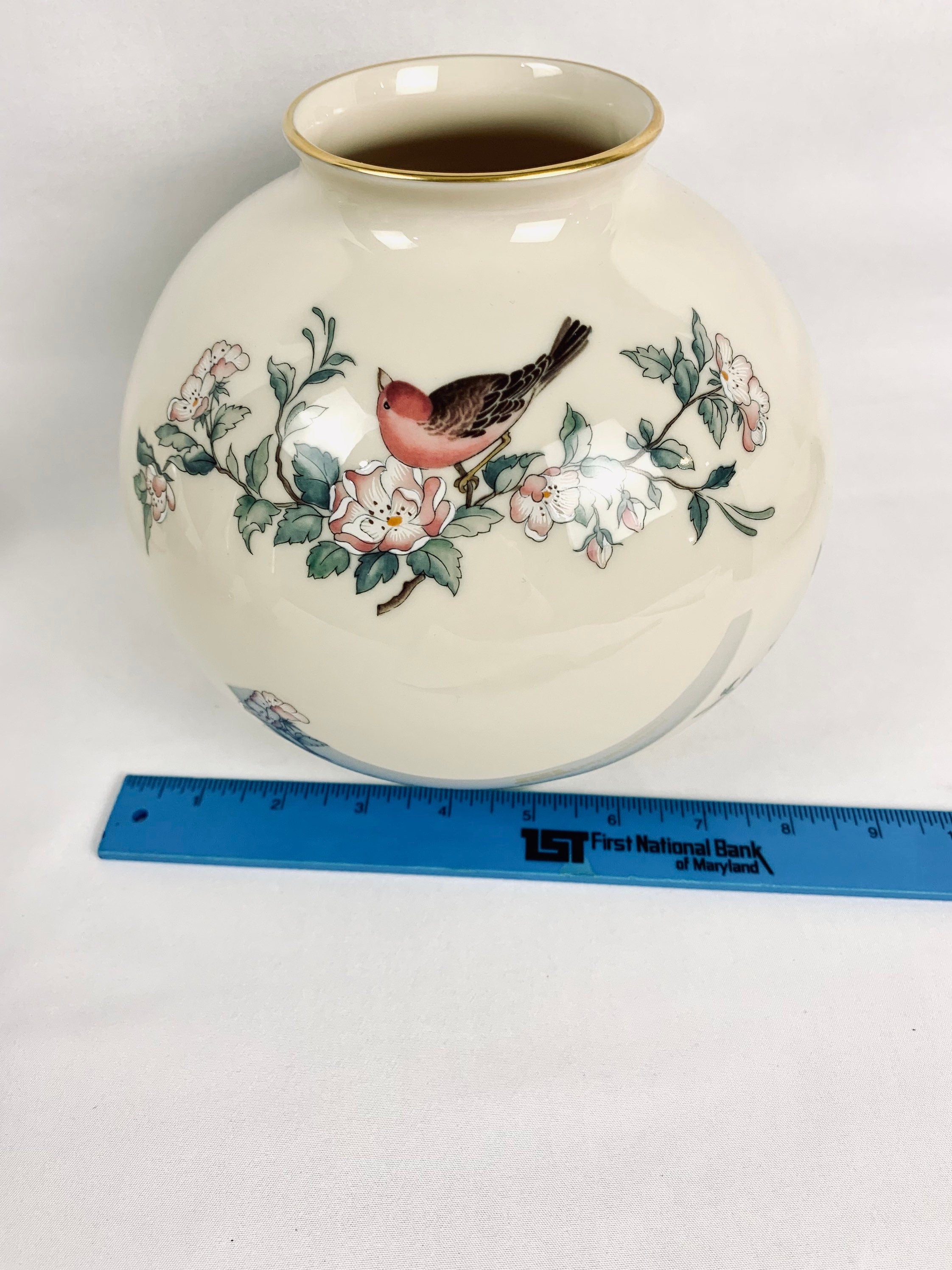 Lenox Serenade Large Globe Vase