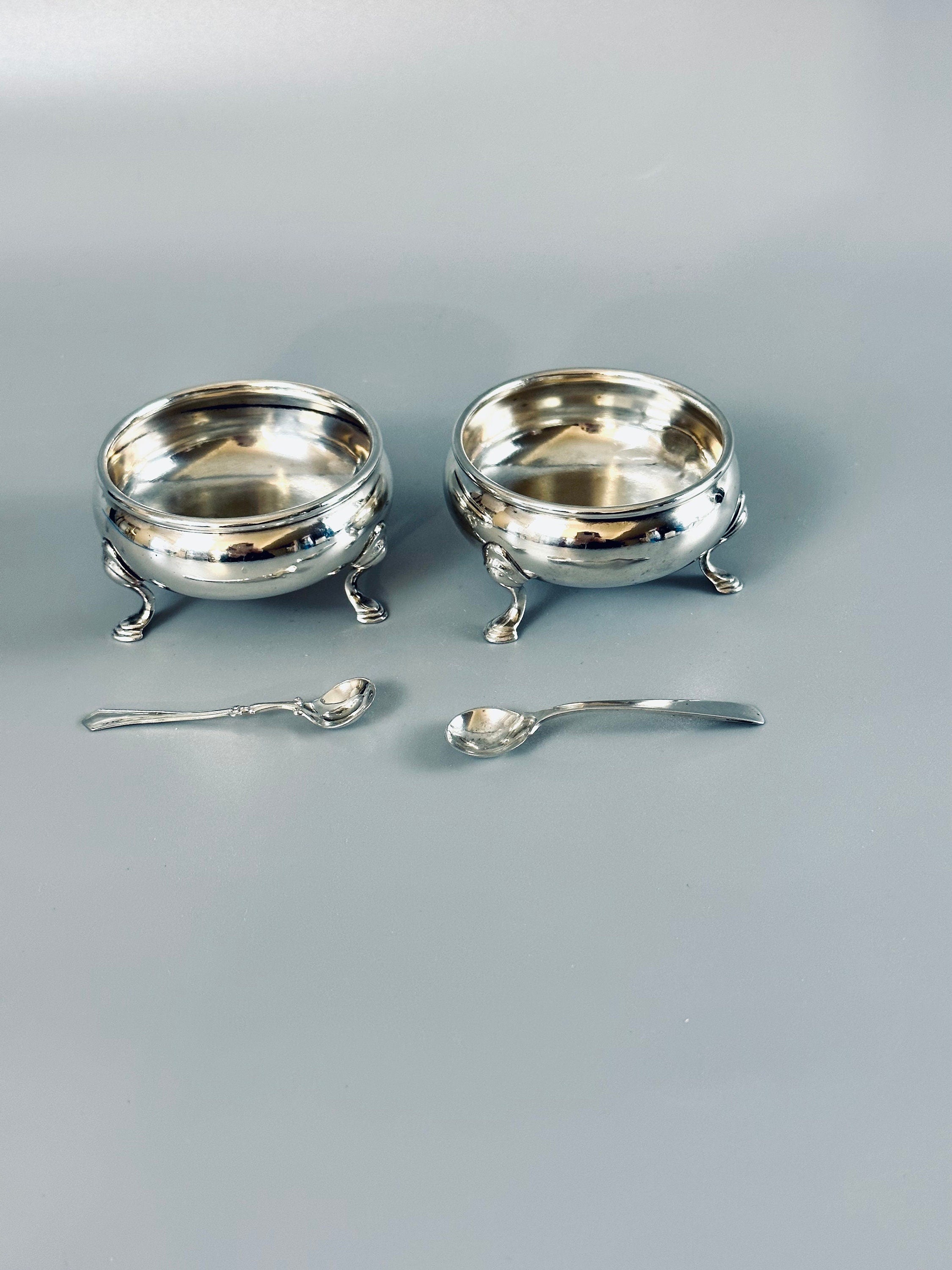A Pair of George II Reproduction Salt Cellars by Ellmore Silver circa 1935