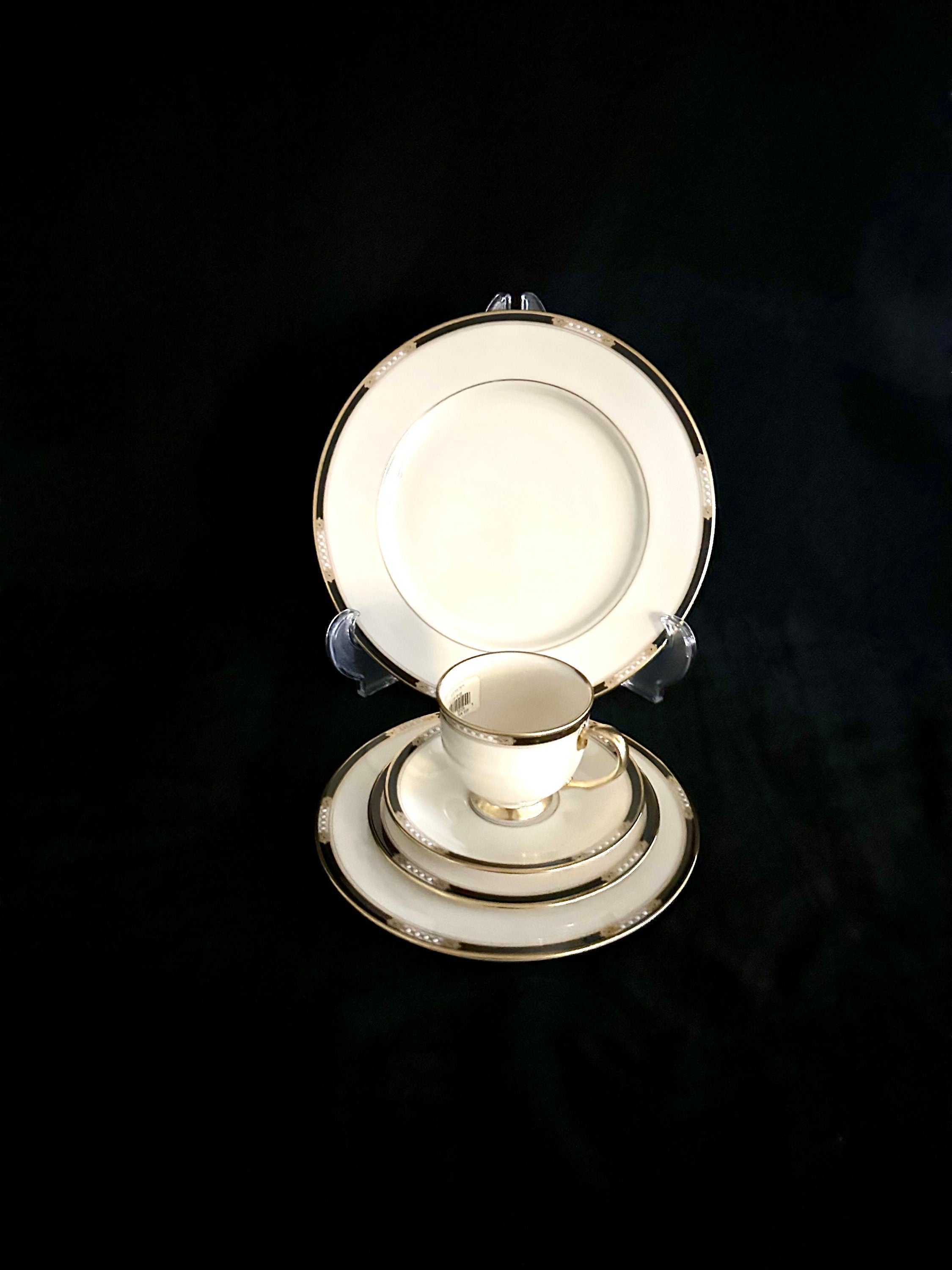Lenox Hancock Gold 5 Piece Place Settings