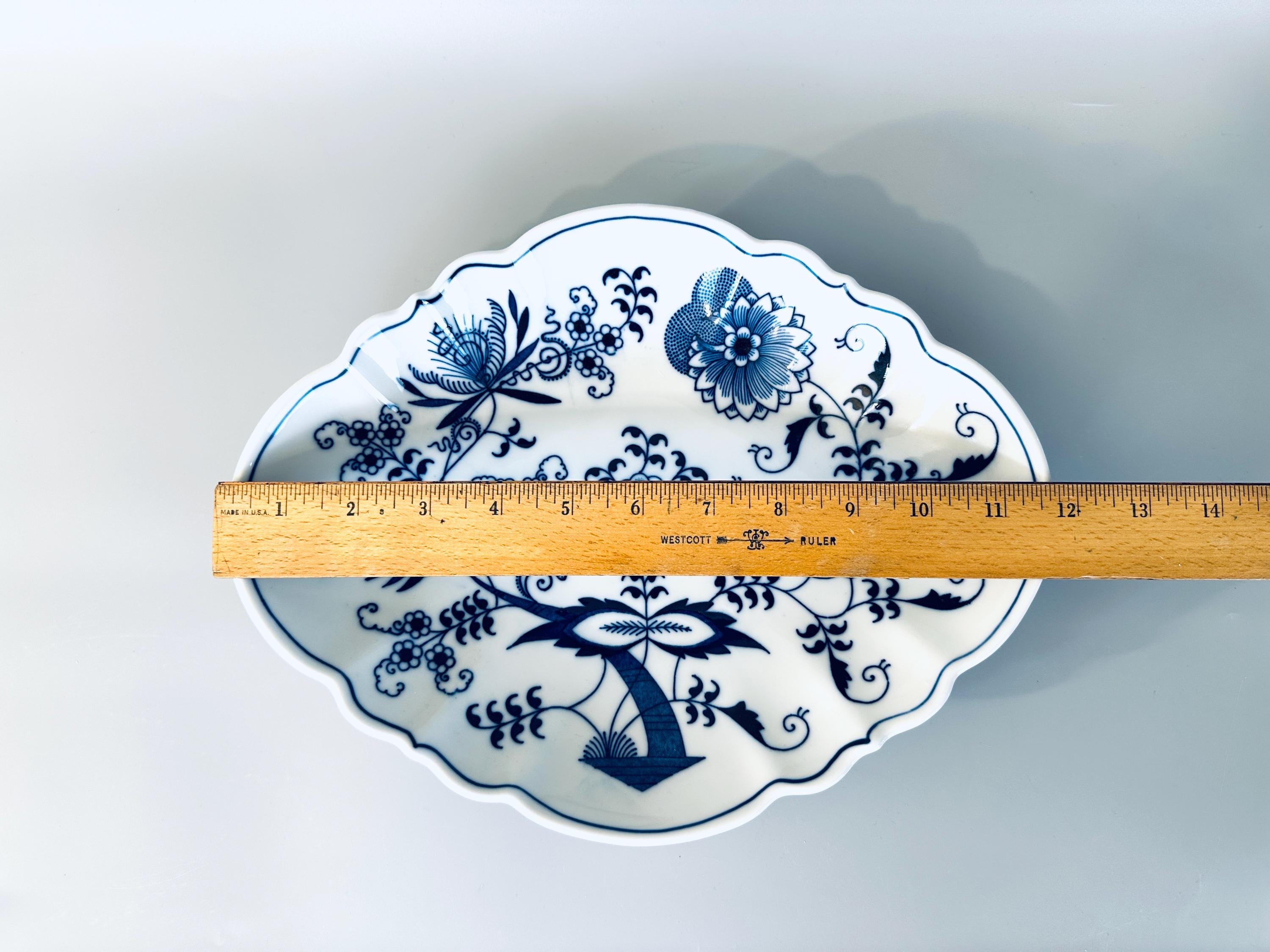 Blue Danube Large Shallow Diamond Shaped Bowl Chinese Style Bowl