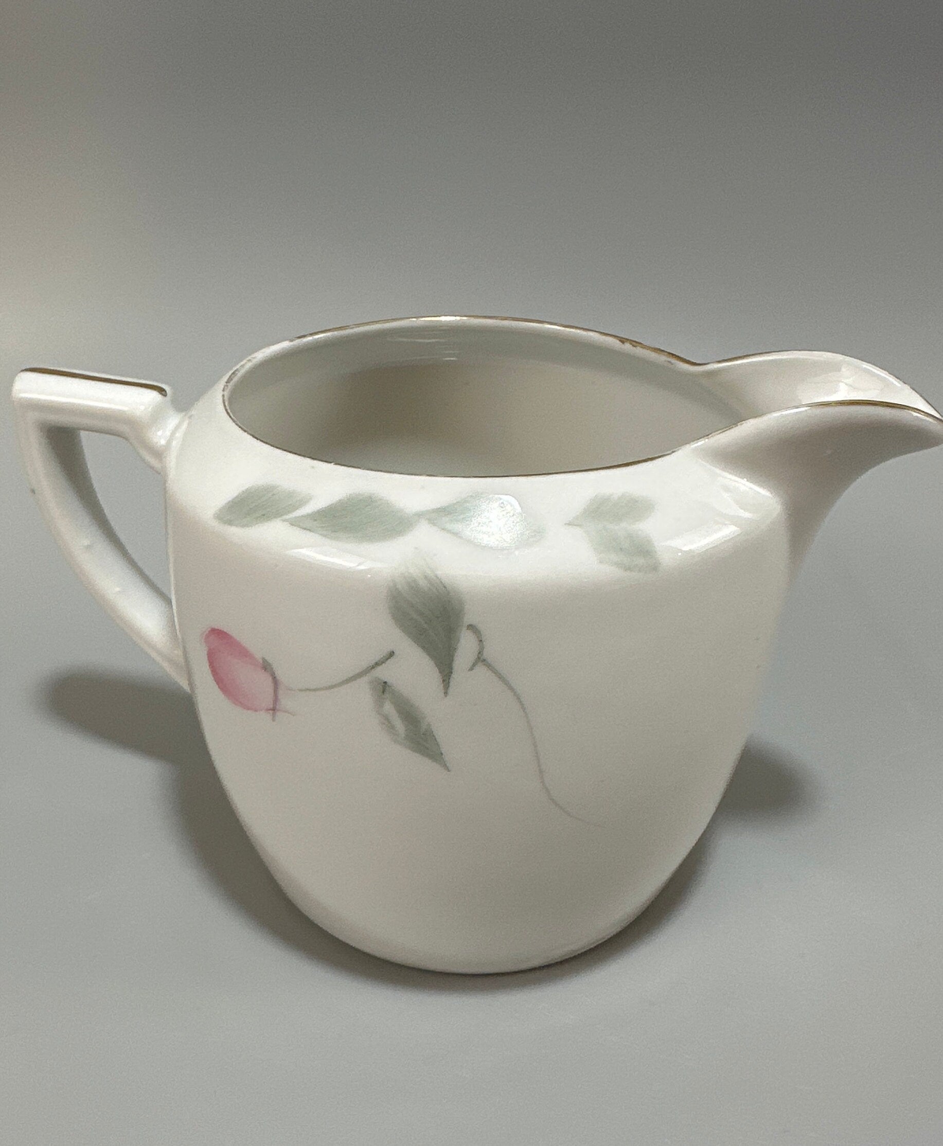 Noritake Azalea Covered  Sugar Bowl