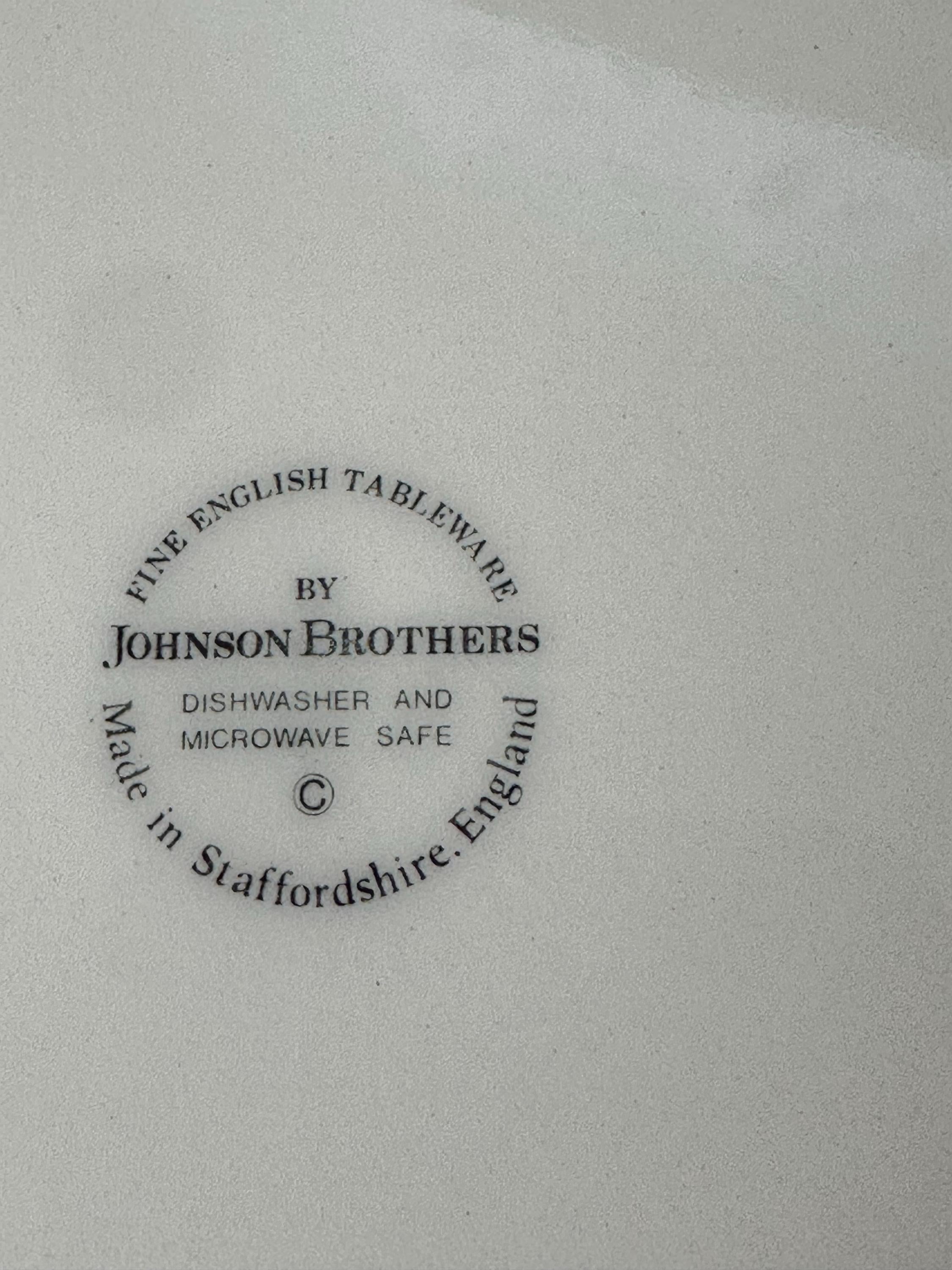 5 Johnson Brothers Fleurette Dinner Plates