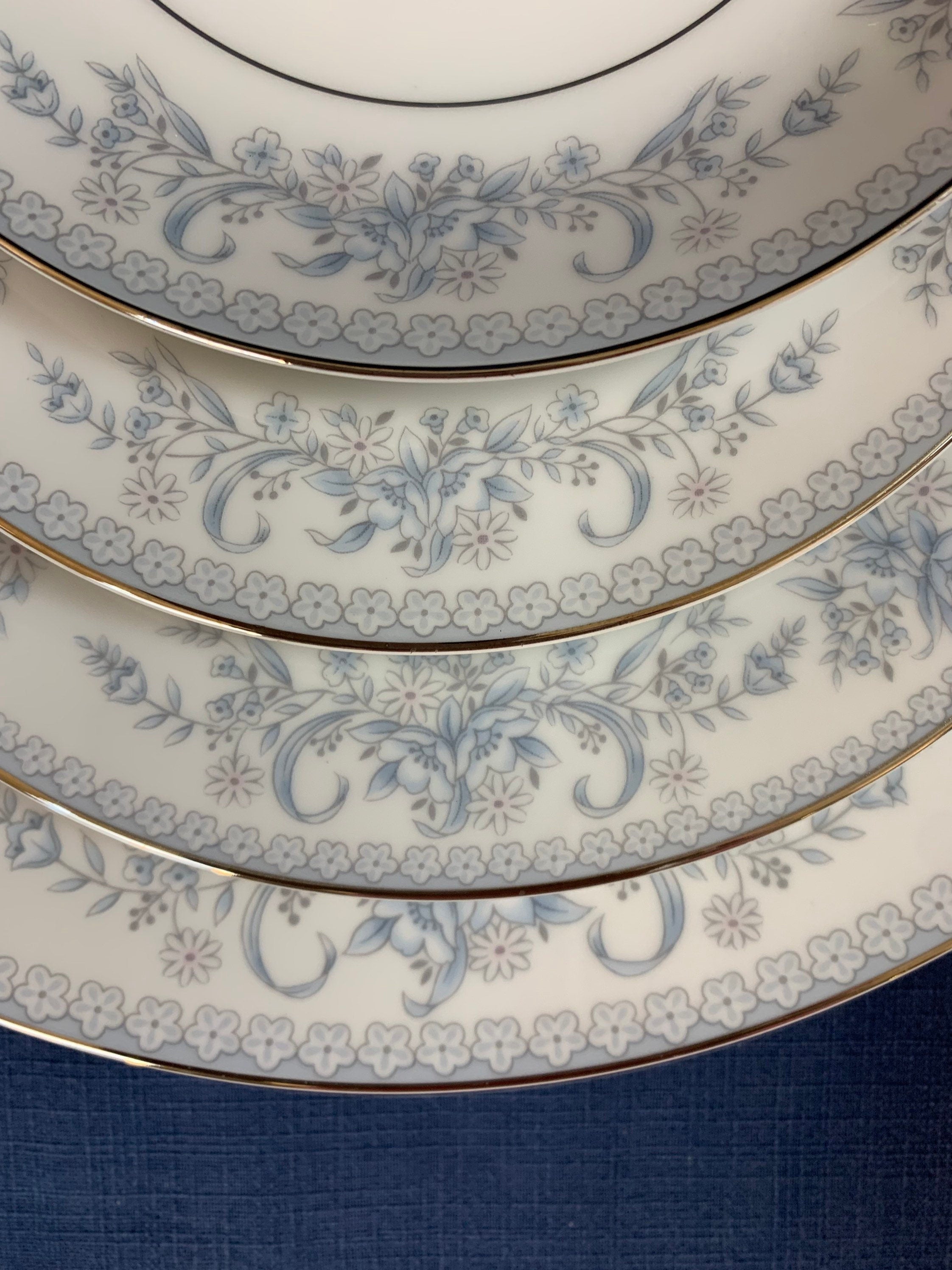 Mikasa Dresden Rose 5 Piece Place Setting