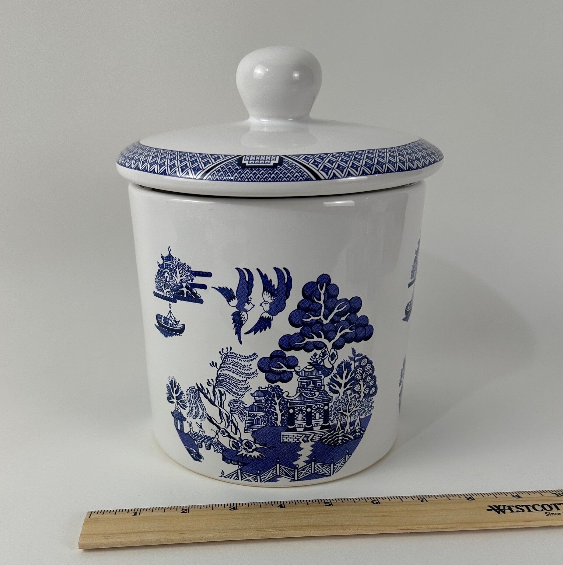 Cuthbertson Blue Willow Medium Canister