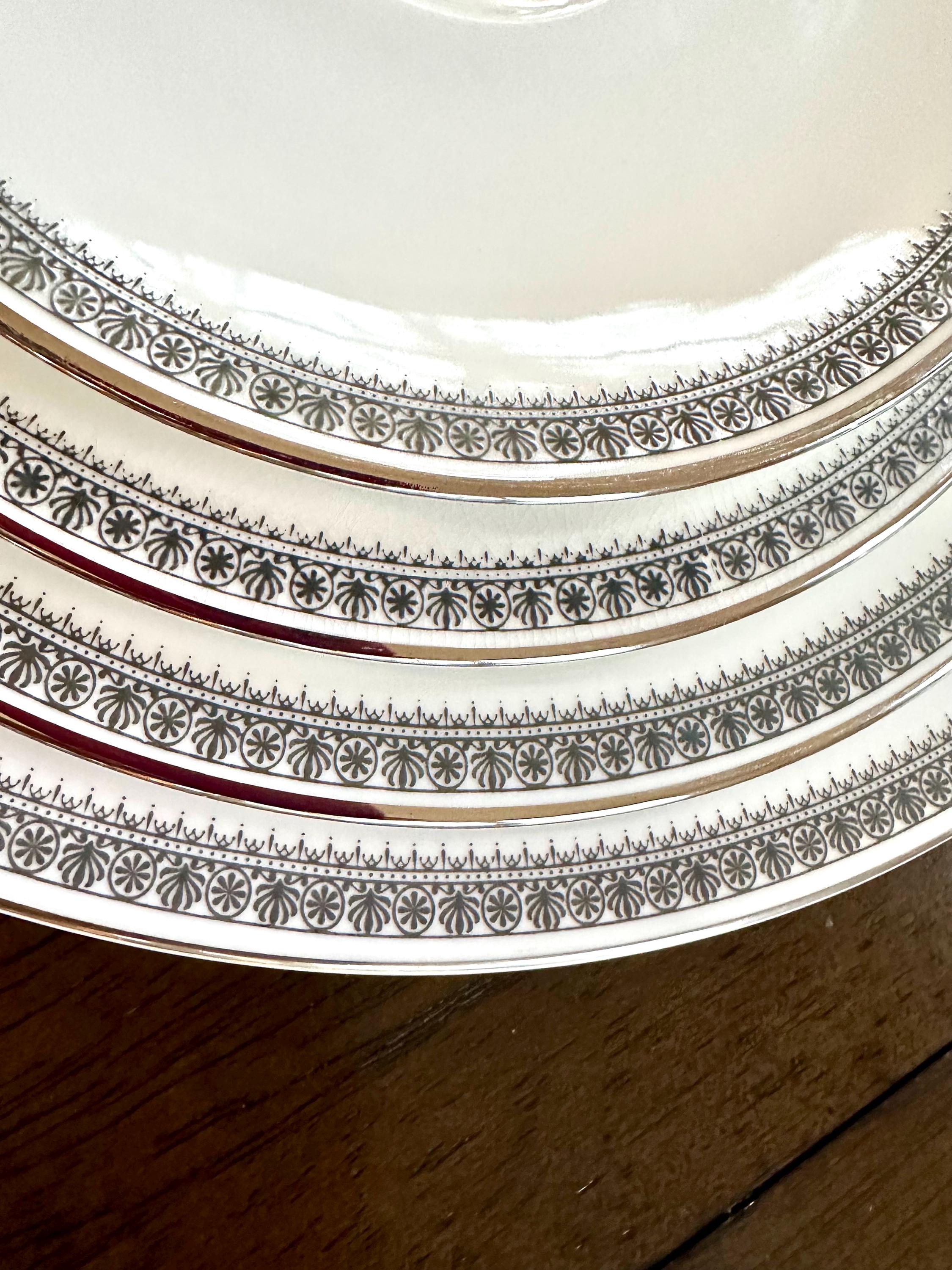 Royal Doulton Ravenswood 5 Piece Placesettings