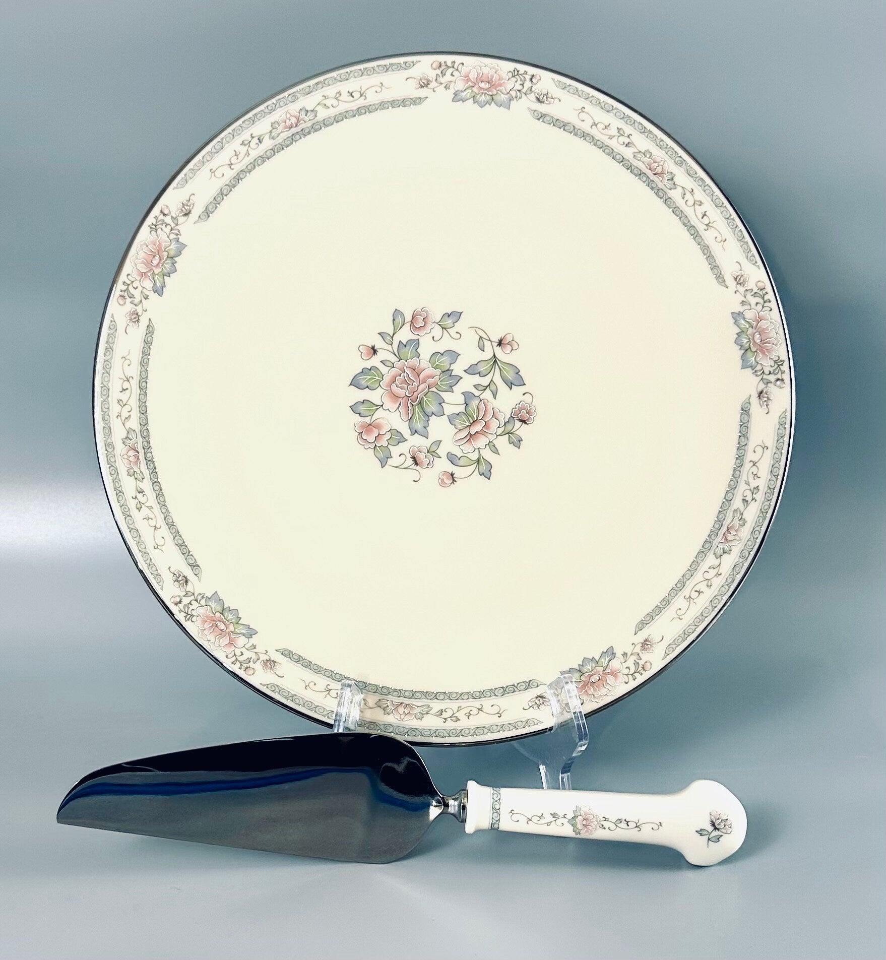 Lenox Charleston Cake Plate and Knife