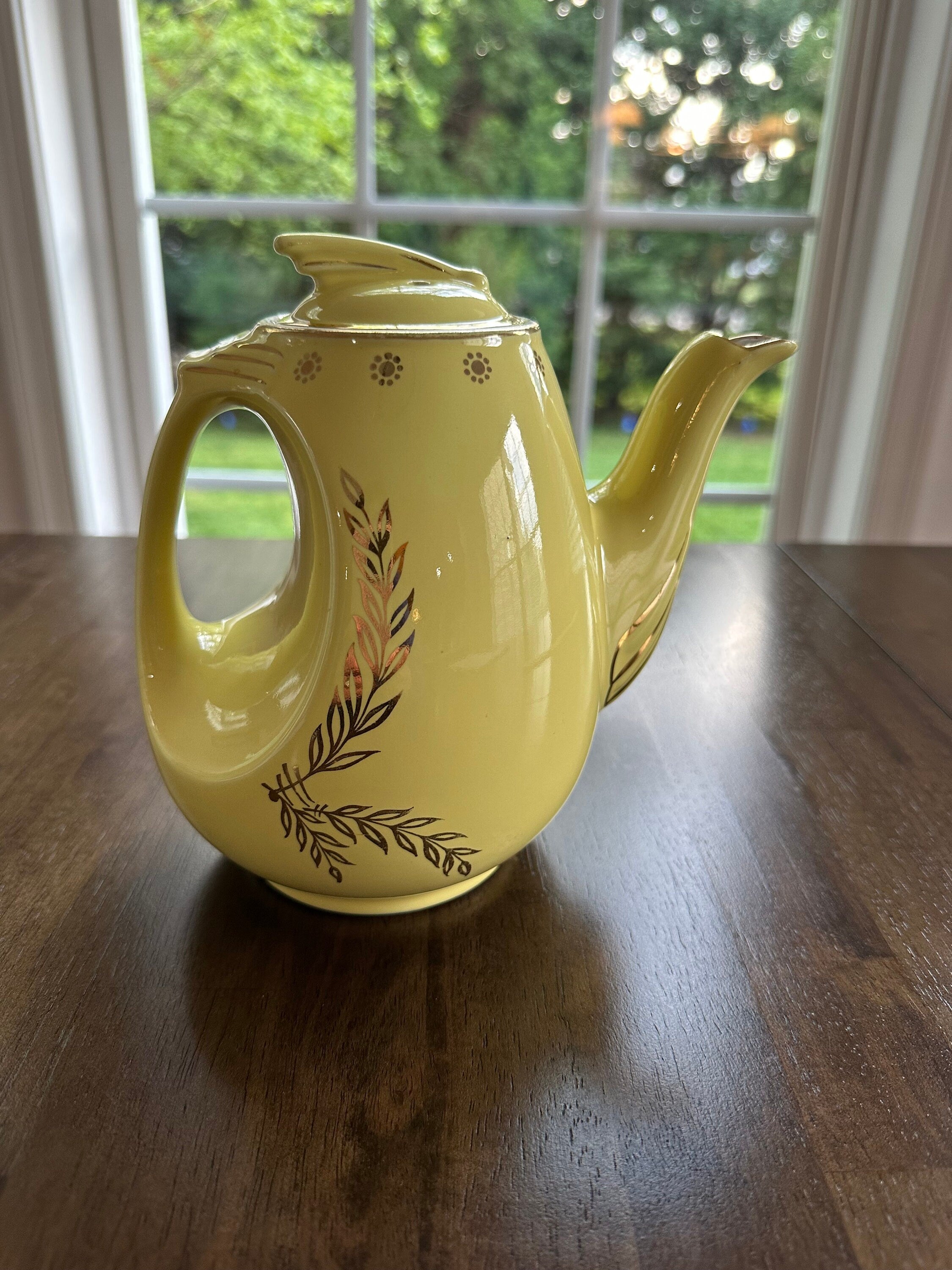 Hall Sundial Canary Yellow Teapot
