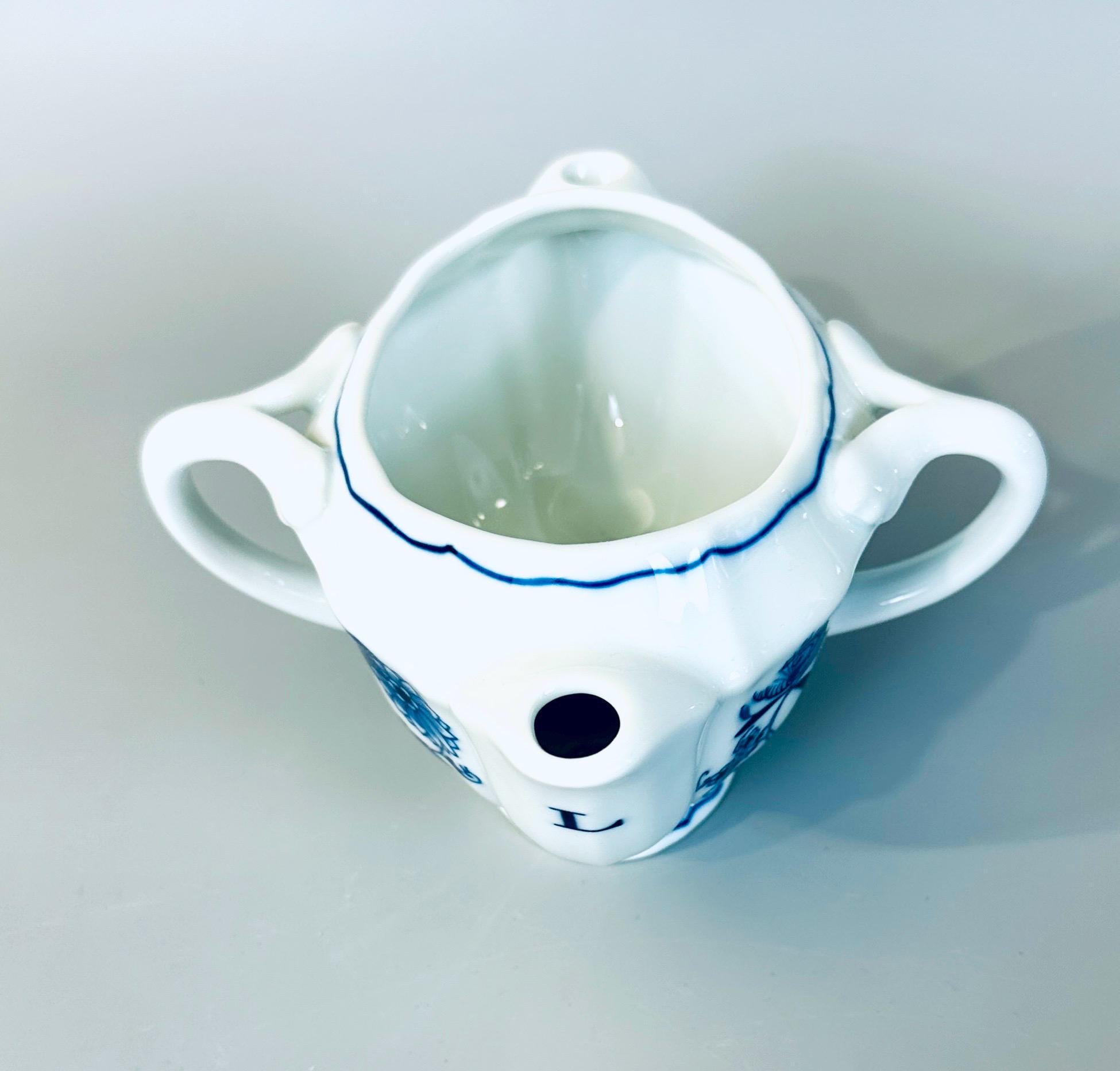 Blue Danube Gravy Divider Newer Mark