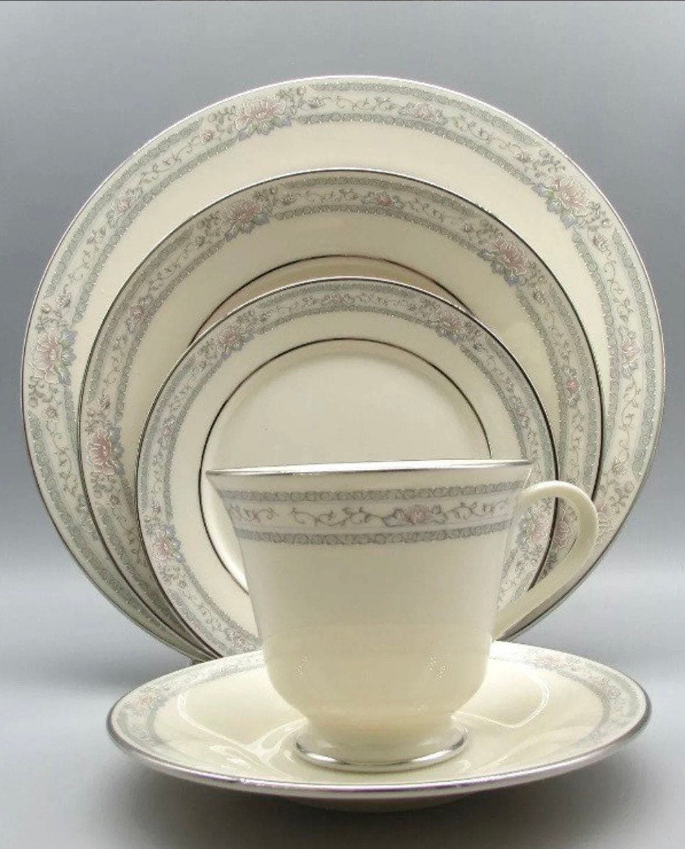 Lenox Charleston China Set for 8