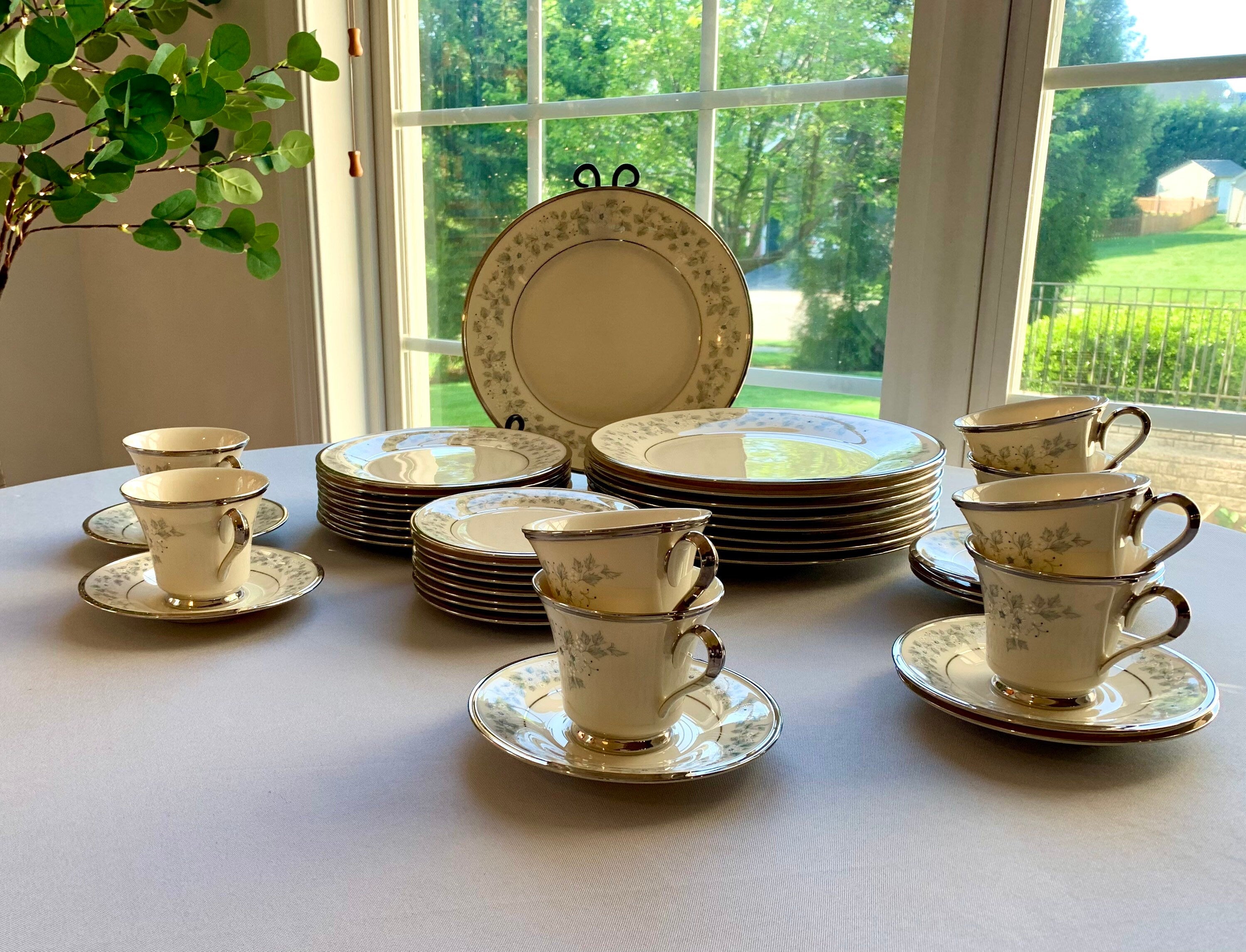 Lenox Windsong 5 Piece Place Settings