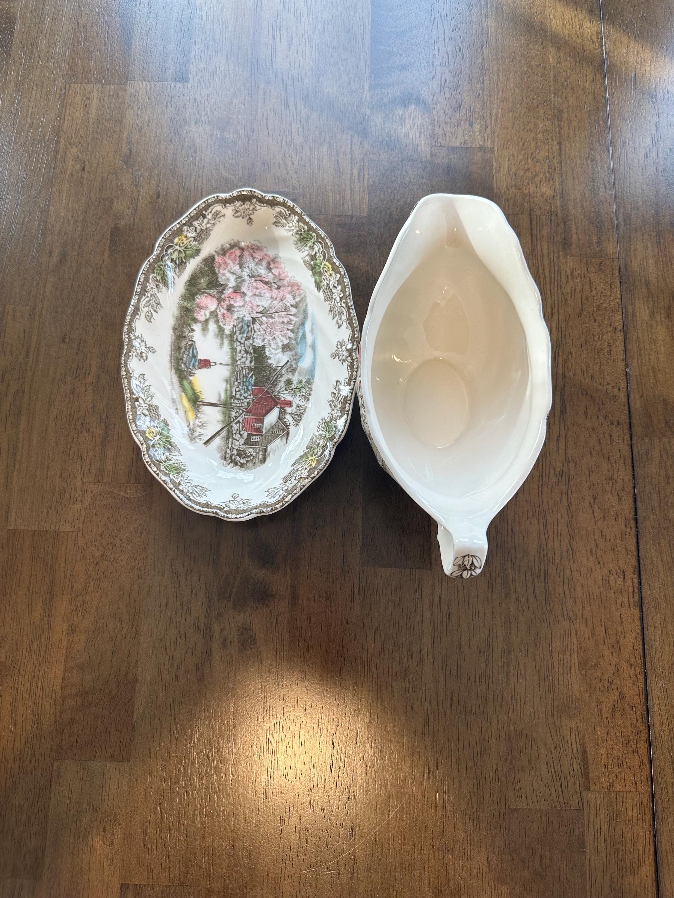 Friendly Village Gravy Boat by Johnson Brothers