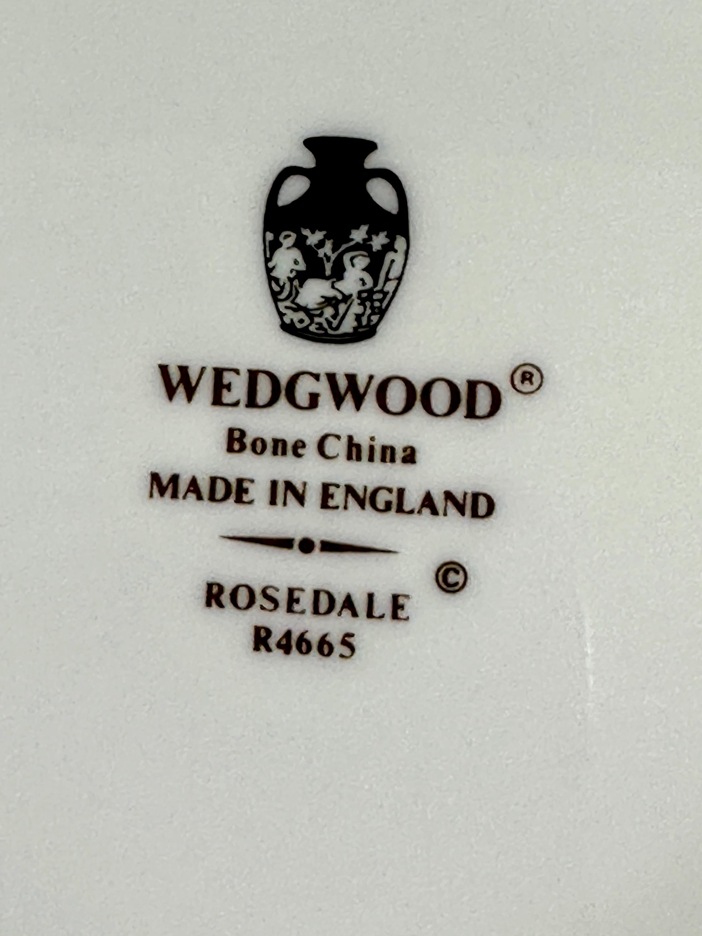 8 Place Settings of Wedgwood Rosedale China